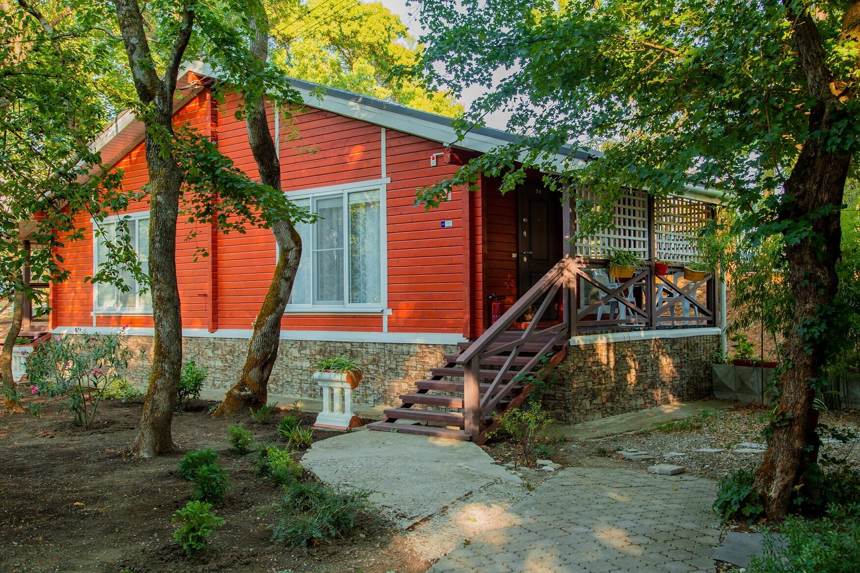 Улучшенный двухместный номер с 2 отдельными кроватями