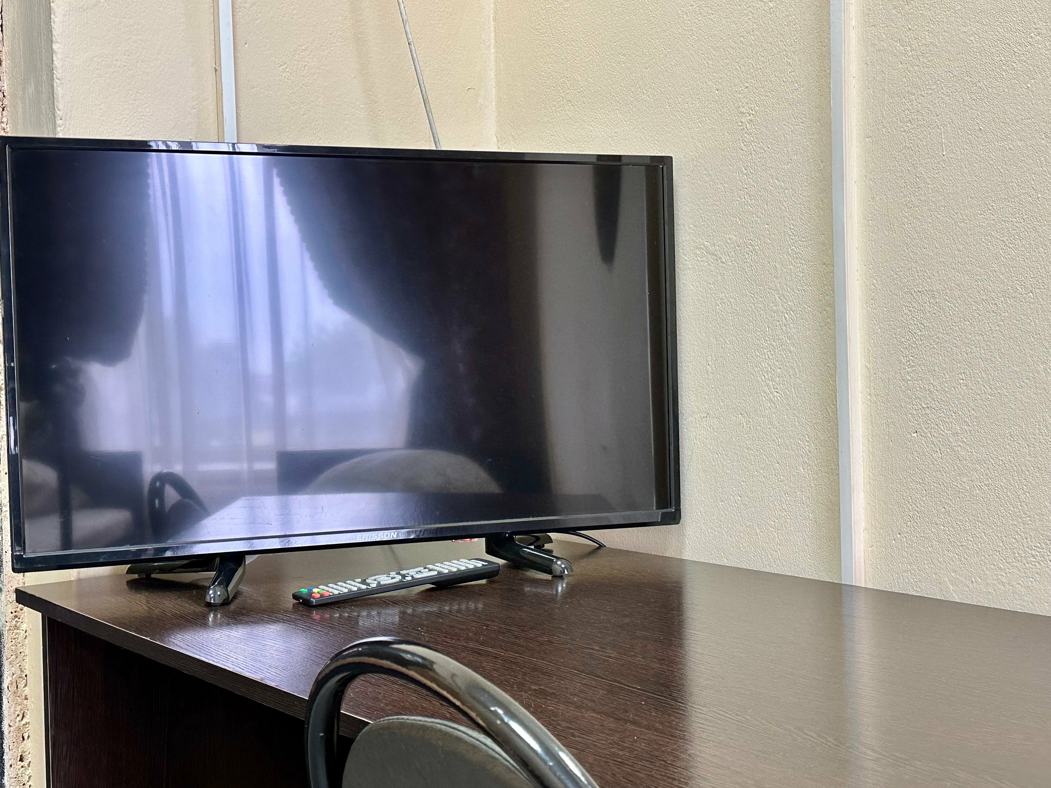 Двухместный номер с 2 отдельными кроватями и общим туалетом