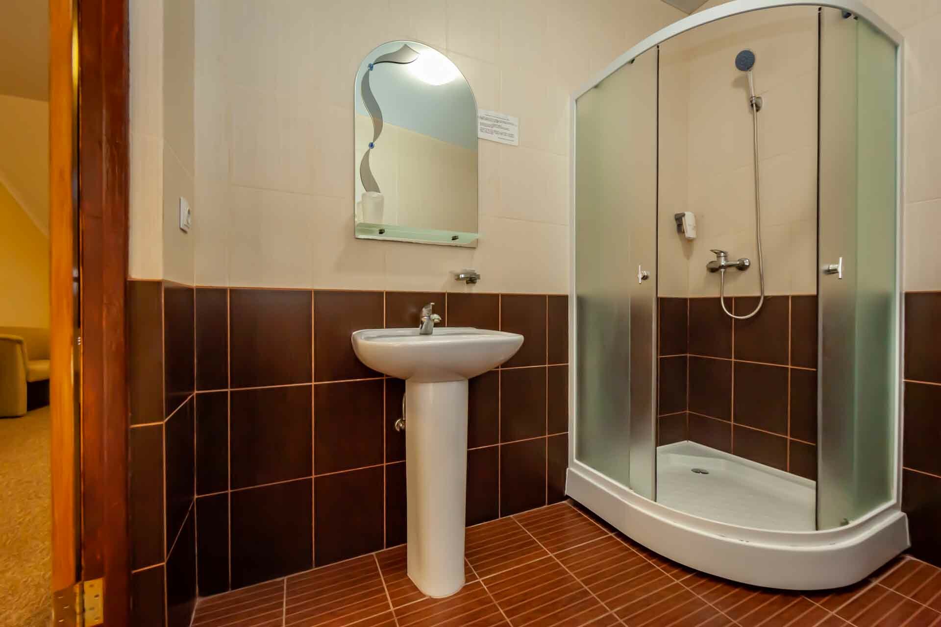 Улучшенный четырехместный номер