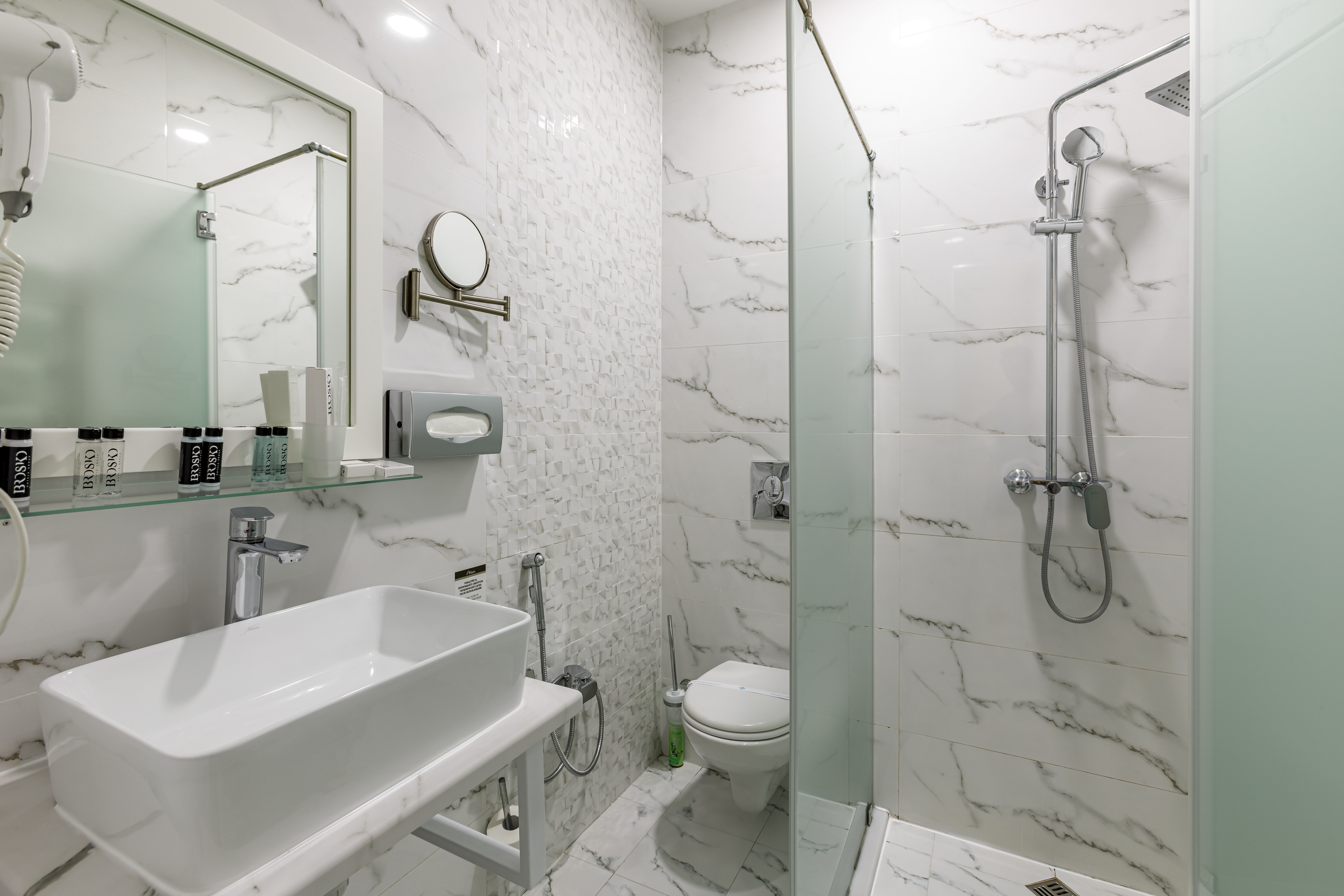 Стандарт с двуспальной кроватью