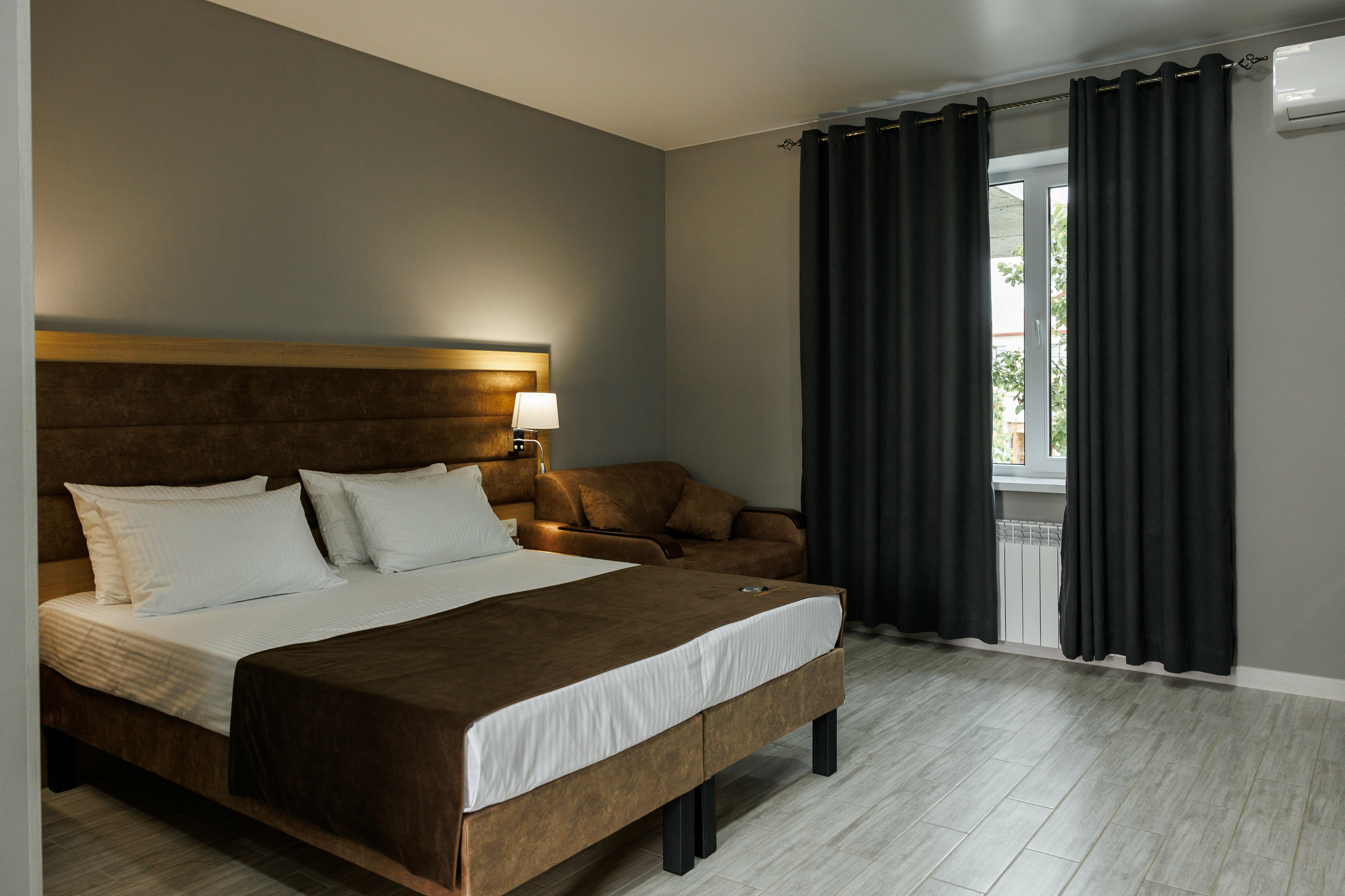 Стандартный номер с кроватью размера «king-size»