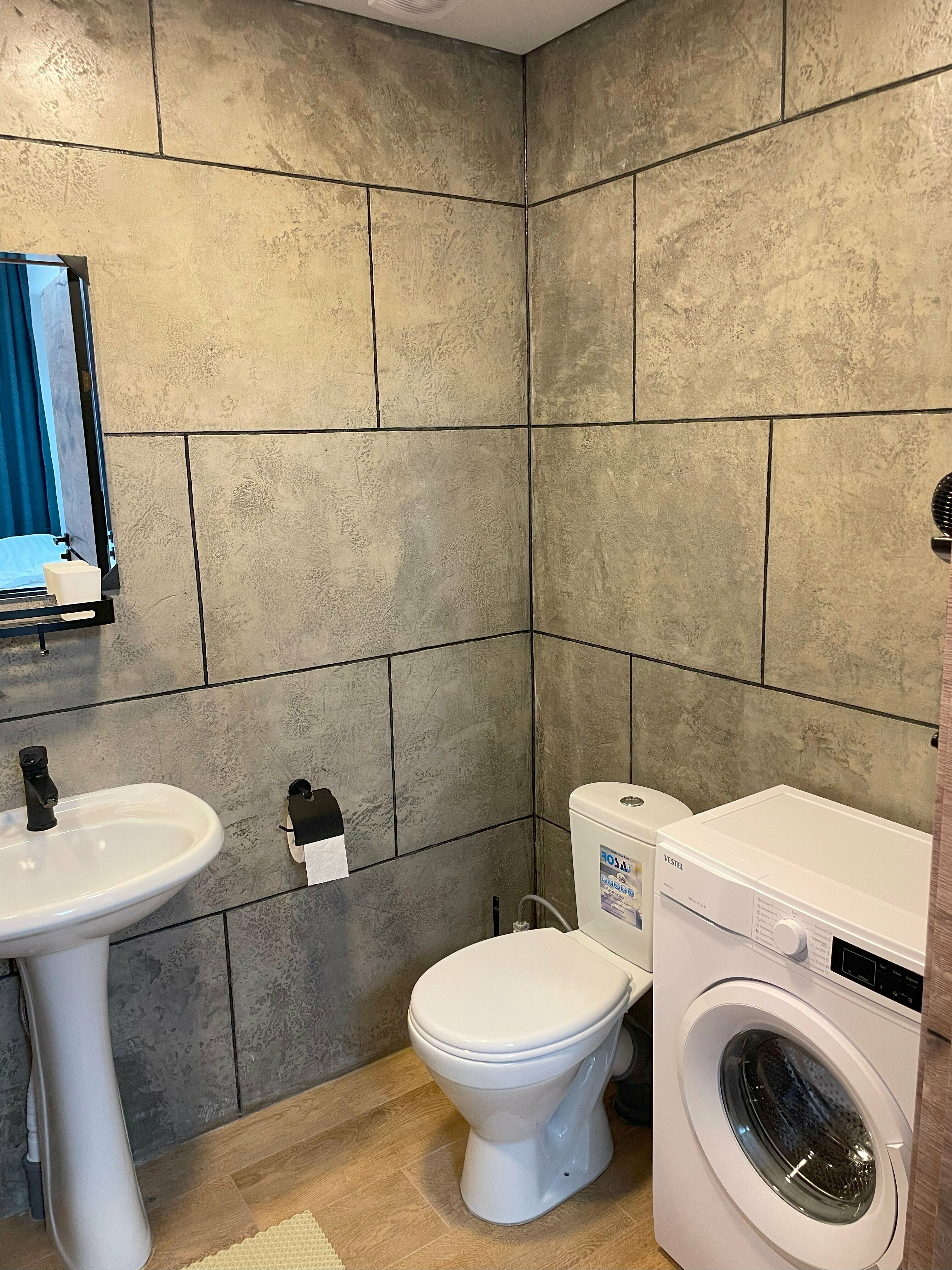 Стандартный номер с 2 односпальными кроватями и диваном