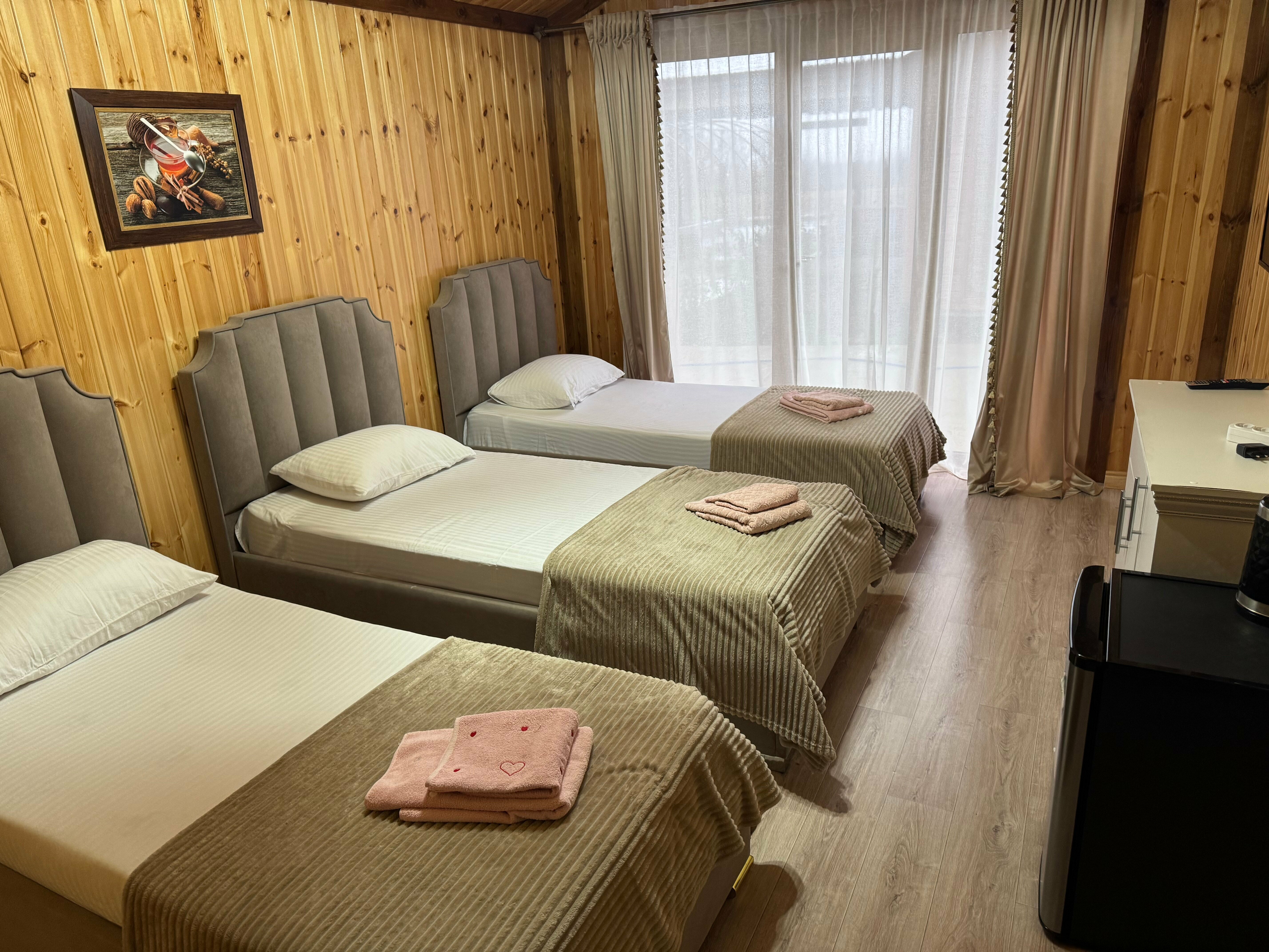 Классический трехместный номер