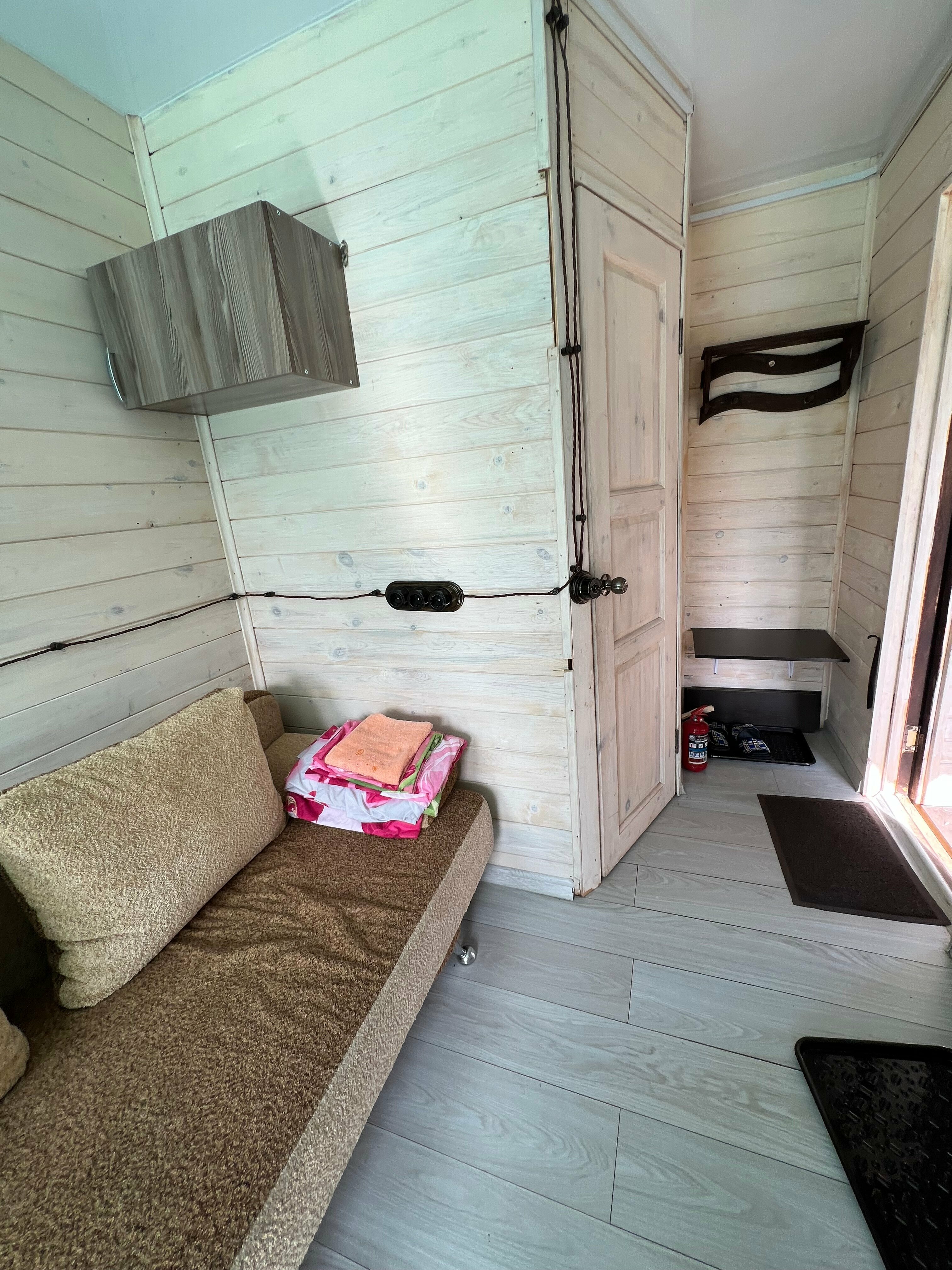 Студия с панорамным видом на реку