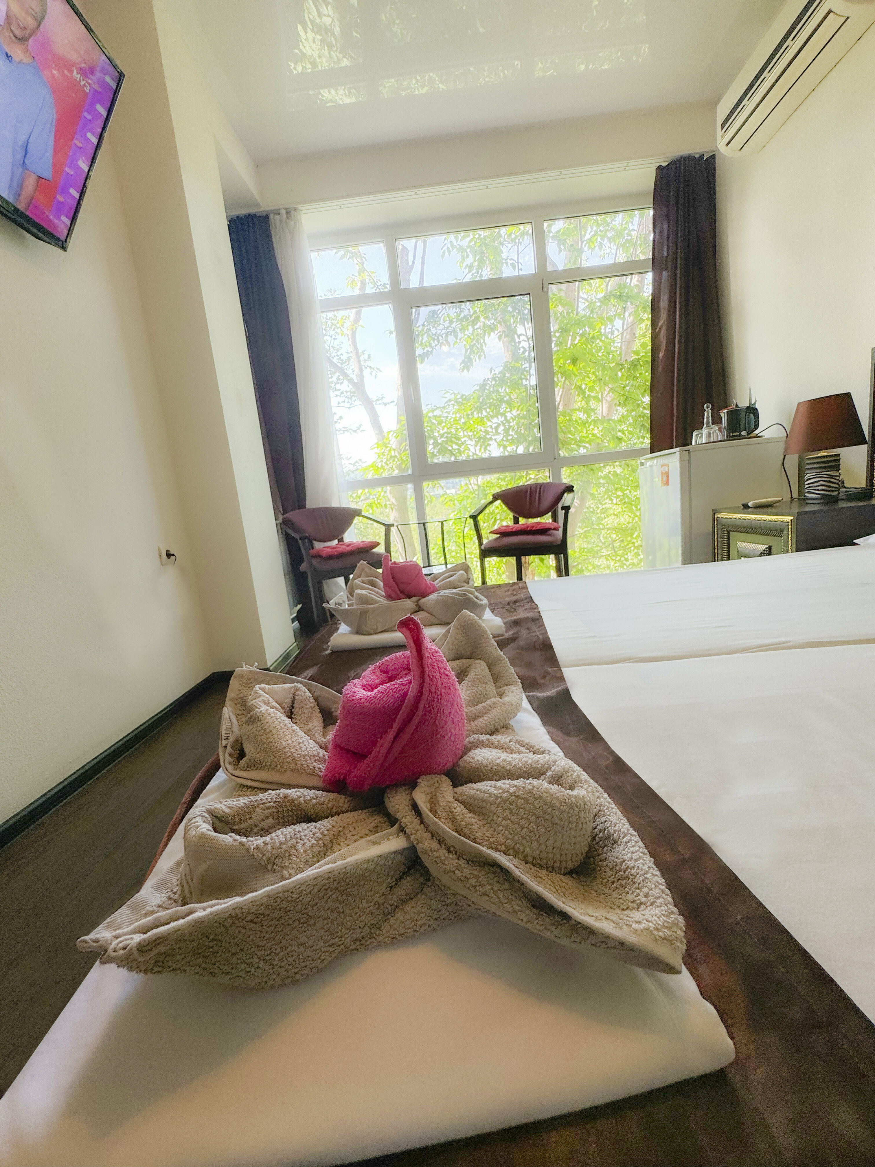 Улучшенный двухместный номер Делюкс с 1 кроватью или 2 отдельными кроватями