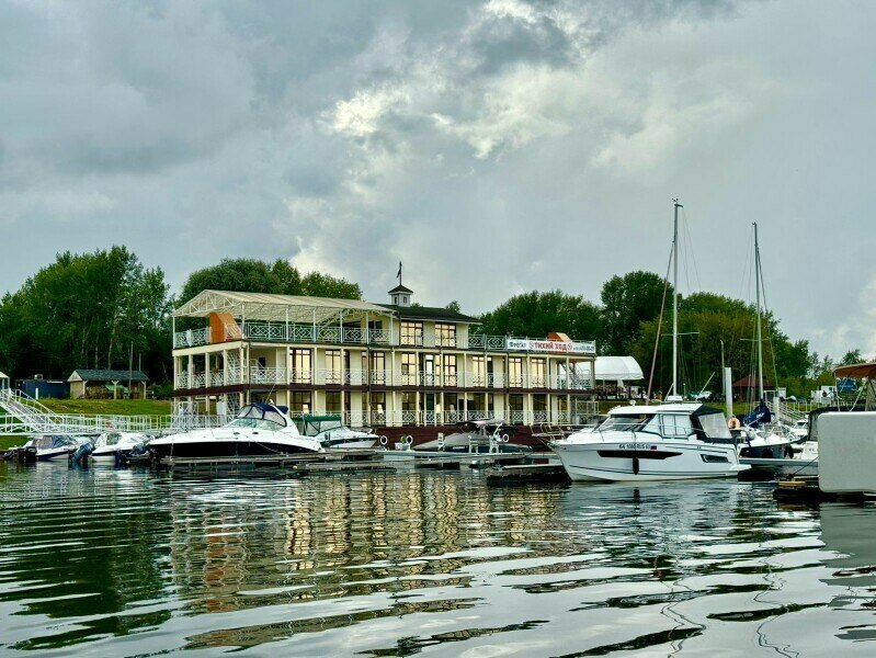 Каюта-Стандарт с 2-х спальной кроватью 2-я палуба