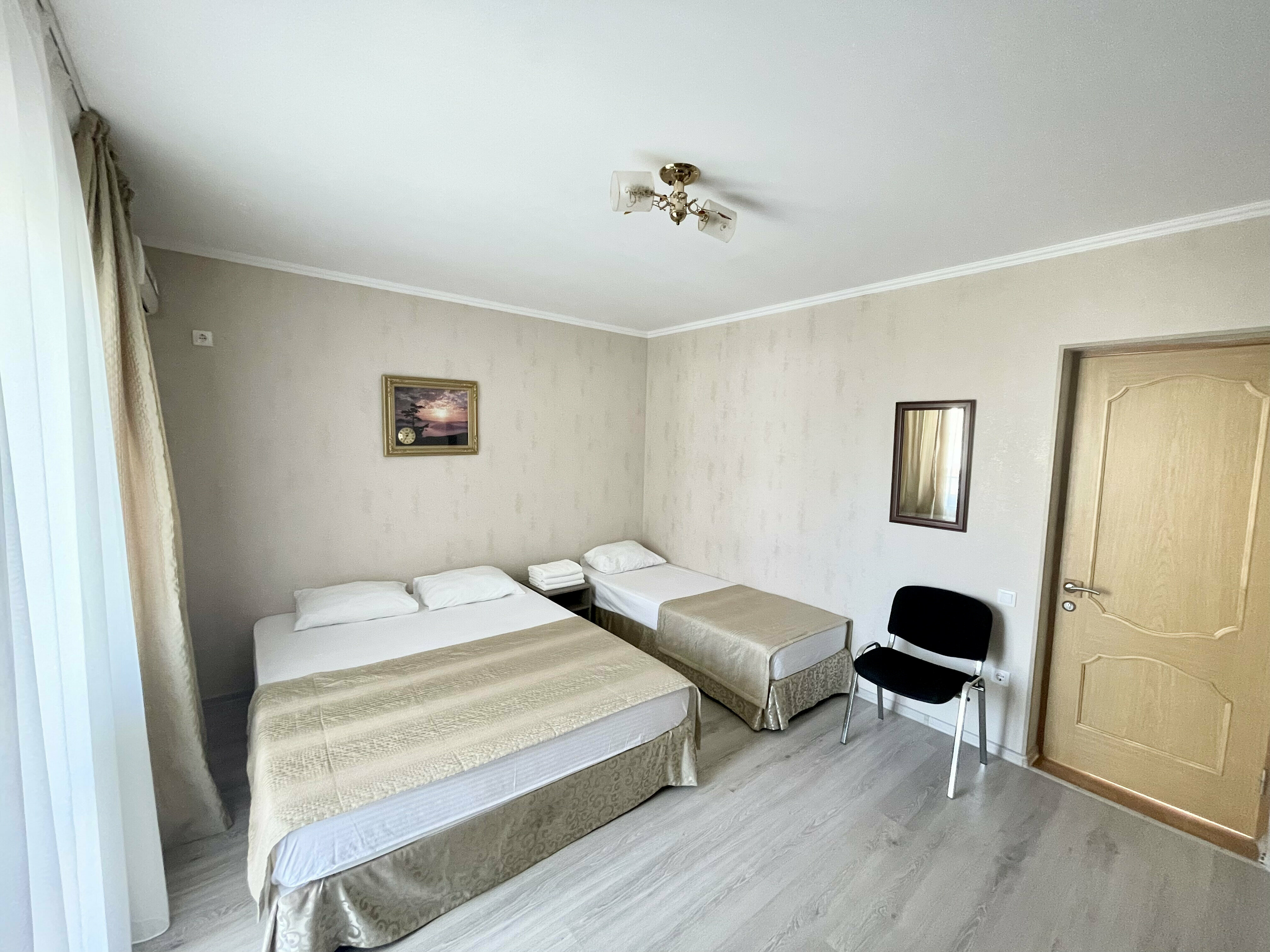 Классический трехместный номер