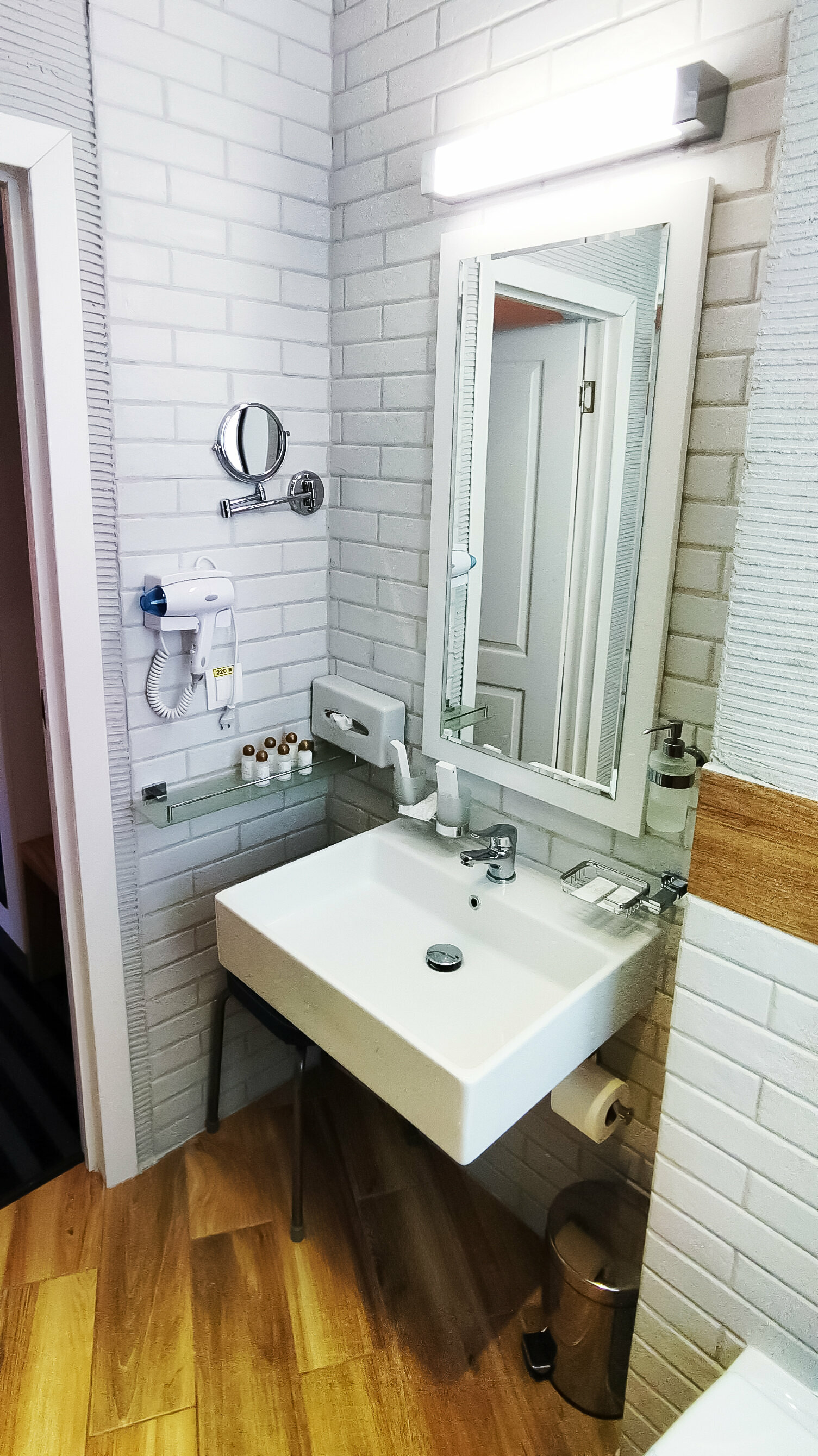 Улучшенный двухместный номер