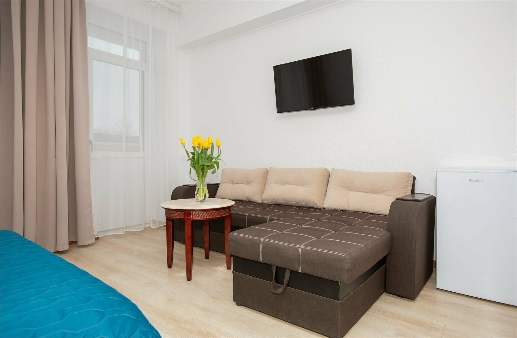 Панорамный двухкомнатный