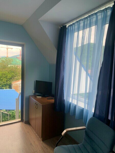 Четырехместный номер с видом на горы