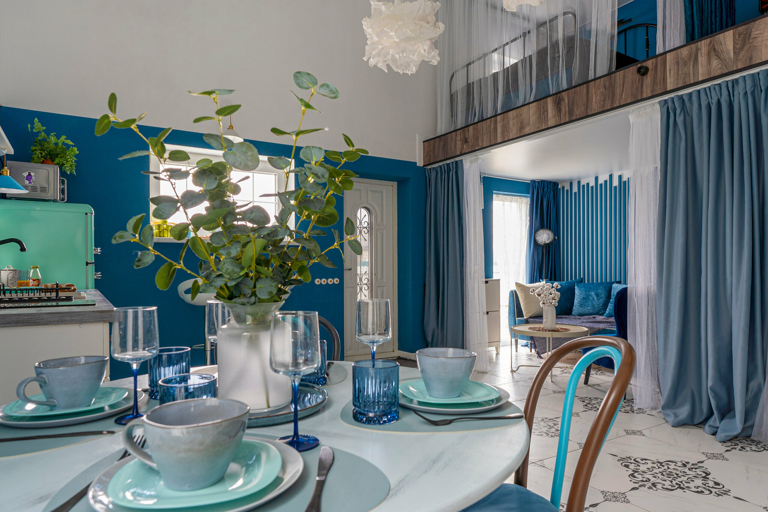 Домик и Море