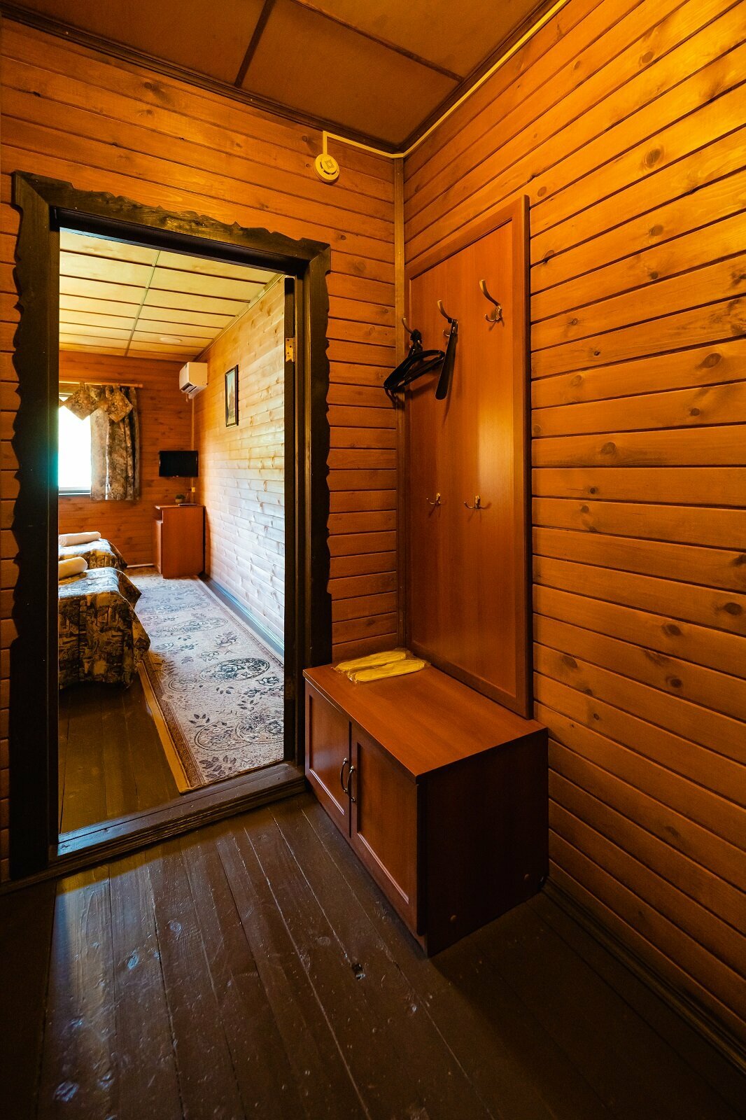 Двухместный номер с 2 отдельными кроватями с видом на озеро