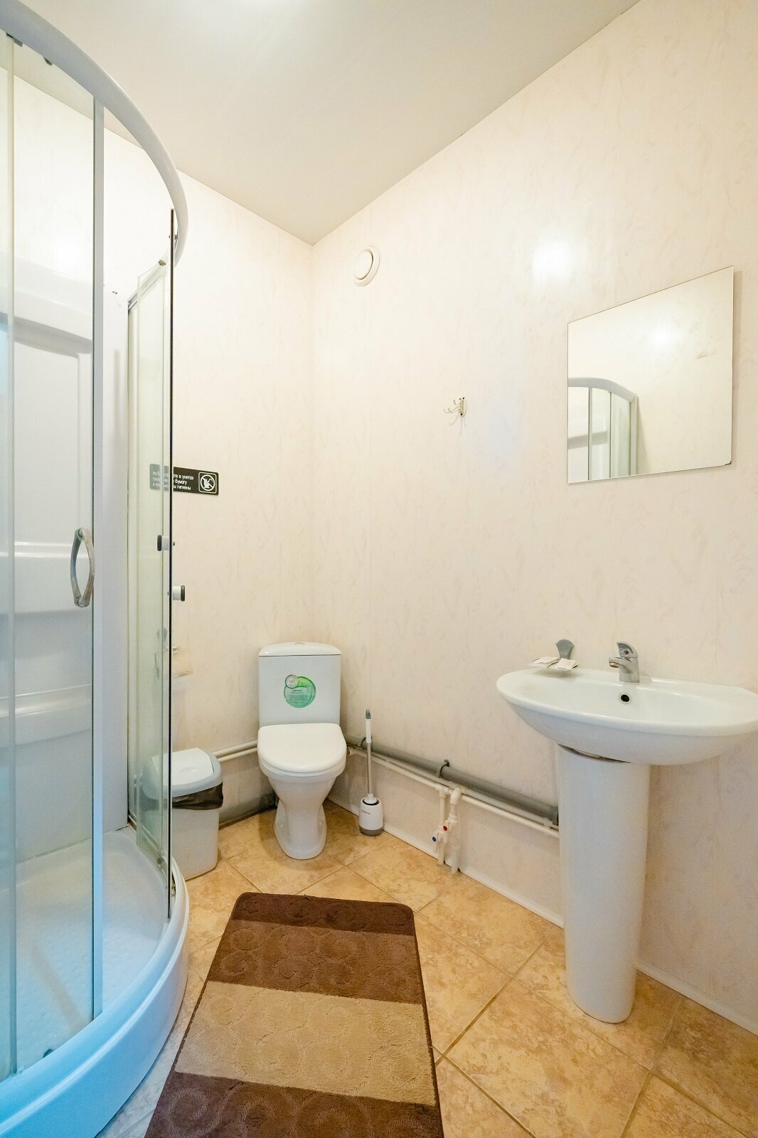 Двухместный номер с 1 двуспальной кроватью стандарт с видом на озеро