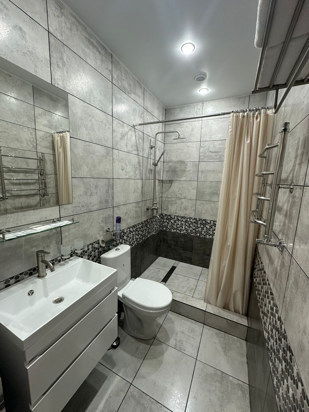 Стандартный трехместный номер