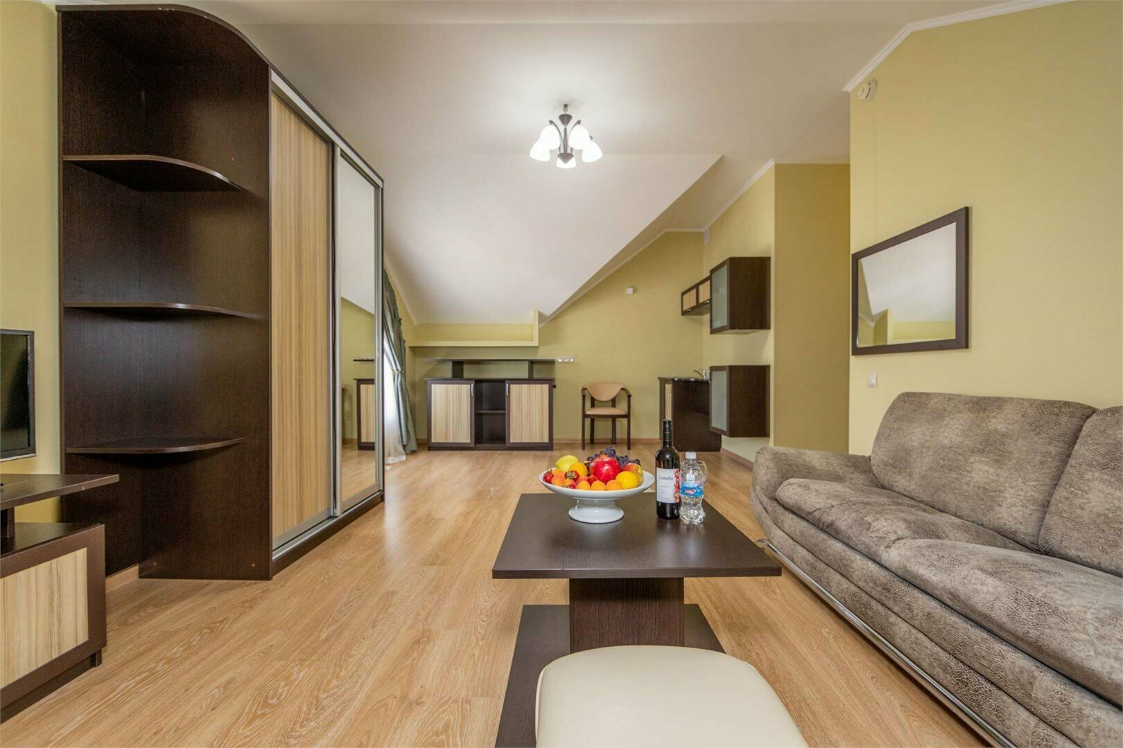 Семейный 2-х комнатный без балкона