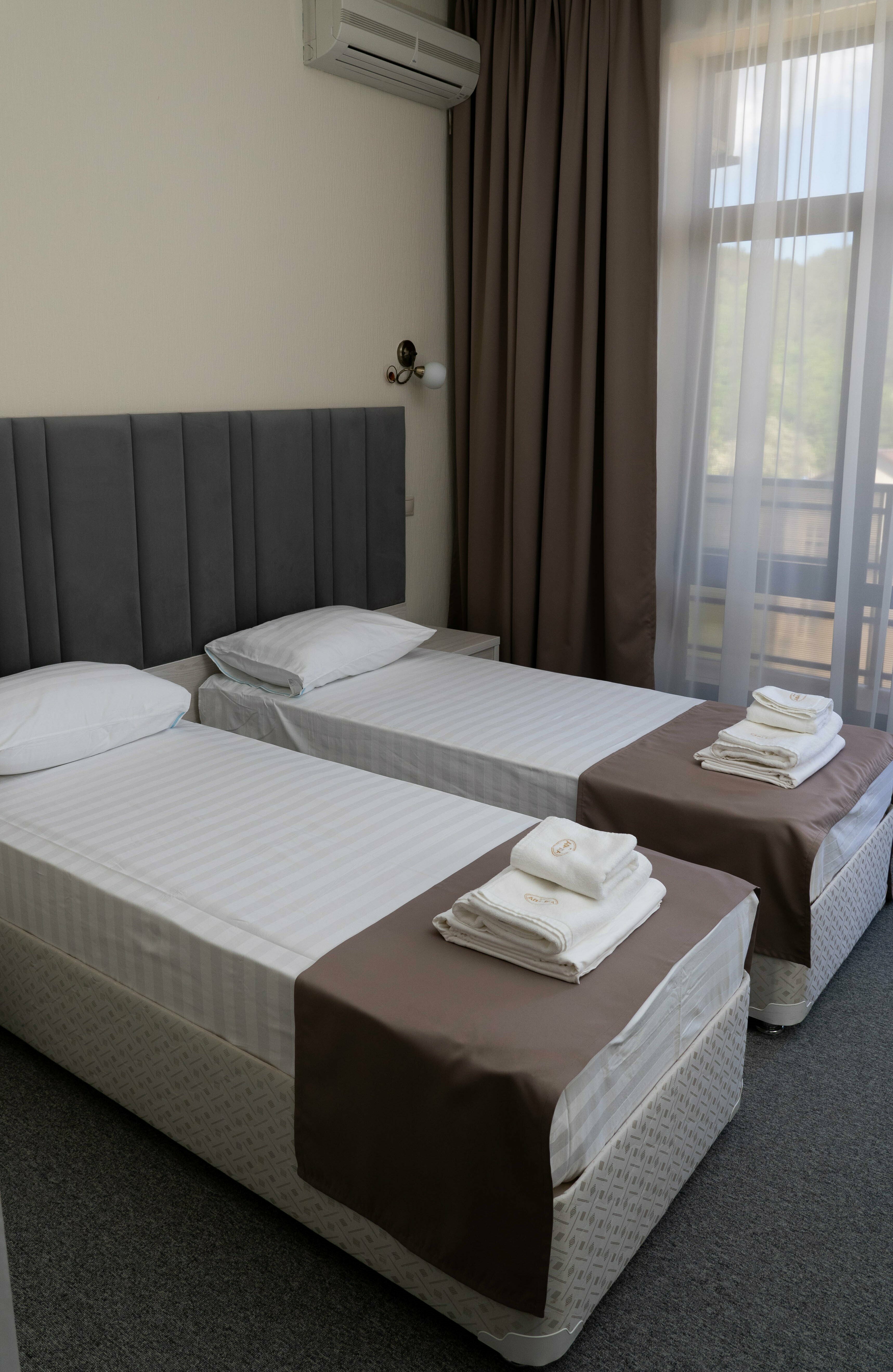 Двухместный номер с 1 кроватью или 2 отдельными кроватями и балконом