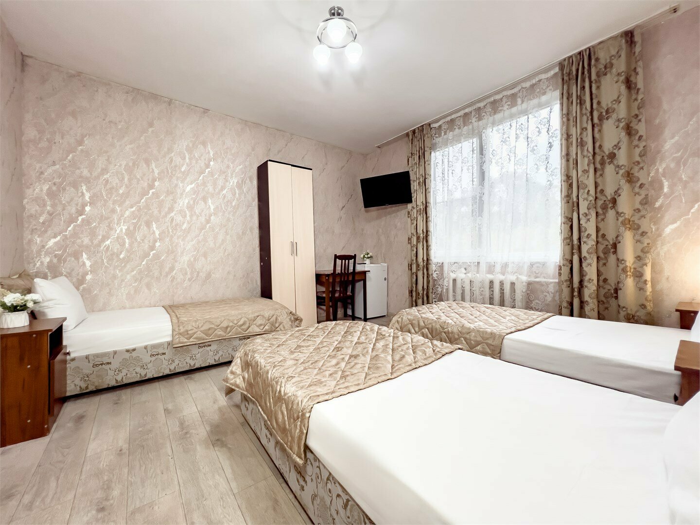 Трехместный стандарт