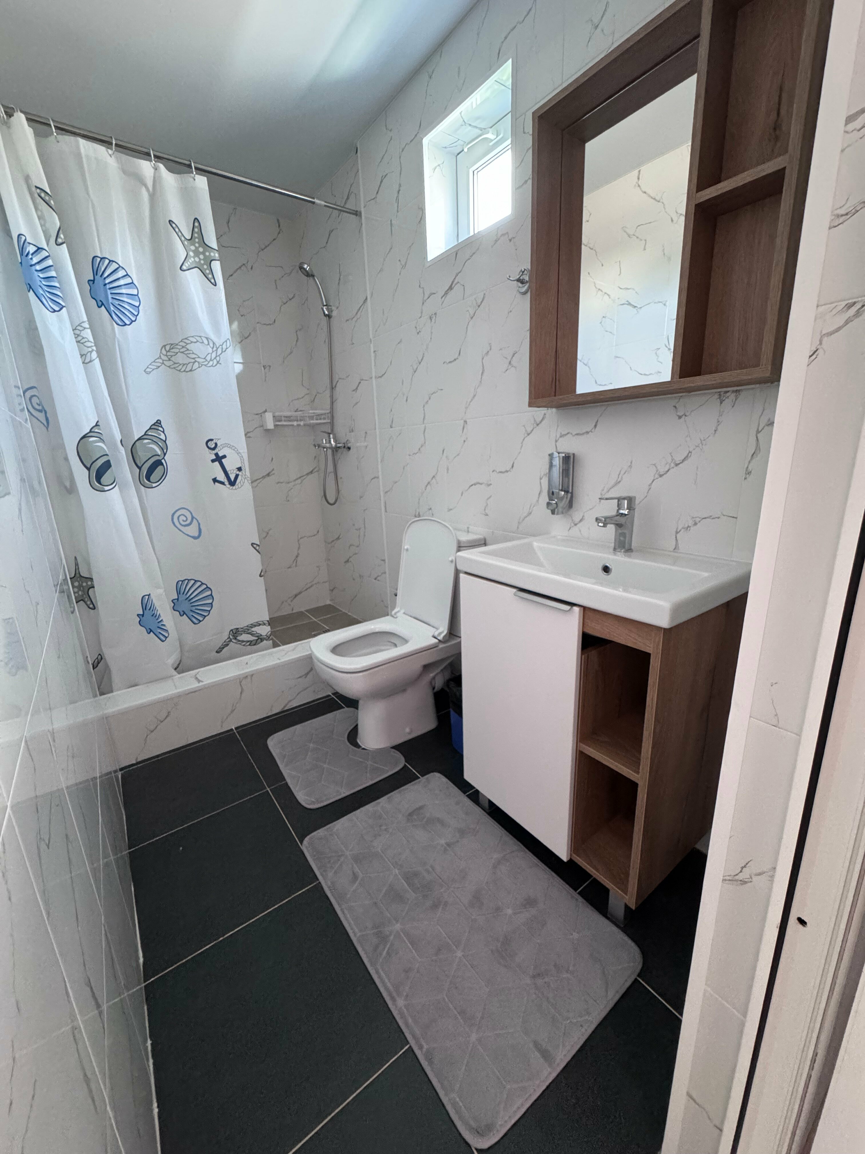 Трехместный номер Делюкс с видом на море