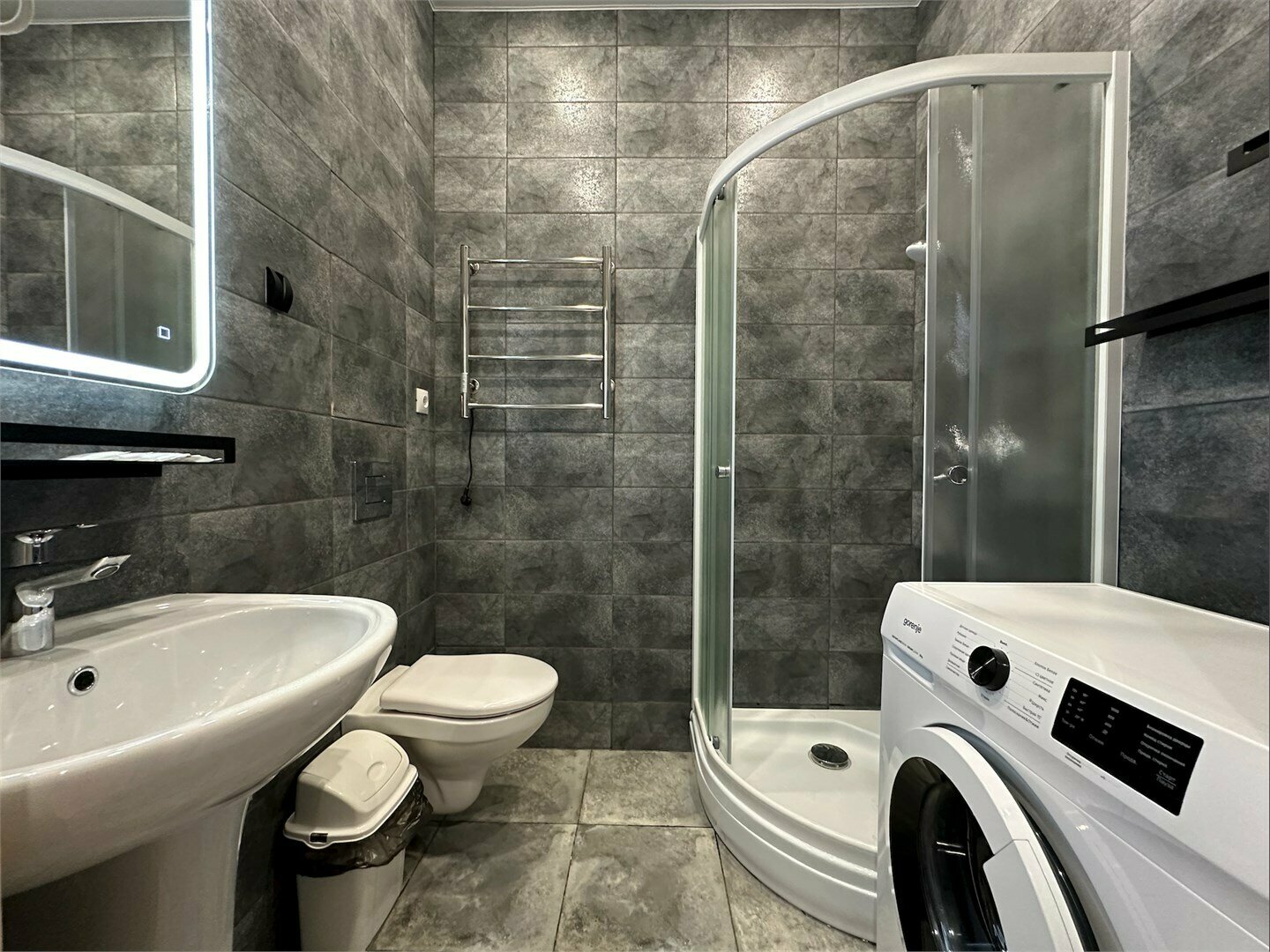 Дизайнерская студия LS - COFFEE ICE CREAM со вкусом мороженого в Алуште - вид на горы