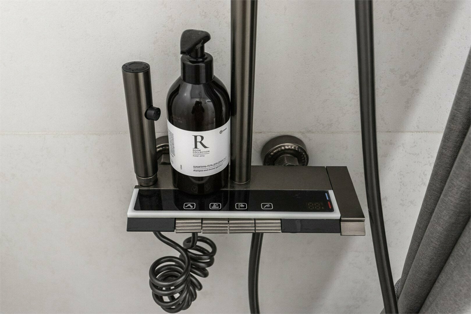 Номер с кроватью размера «queen-size»