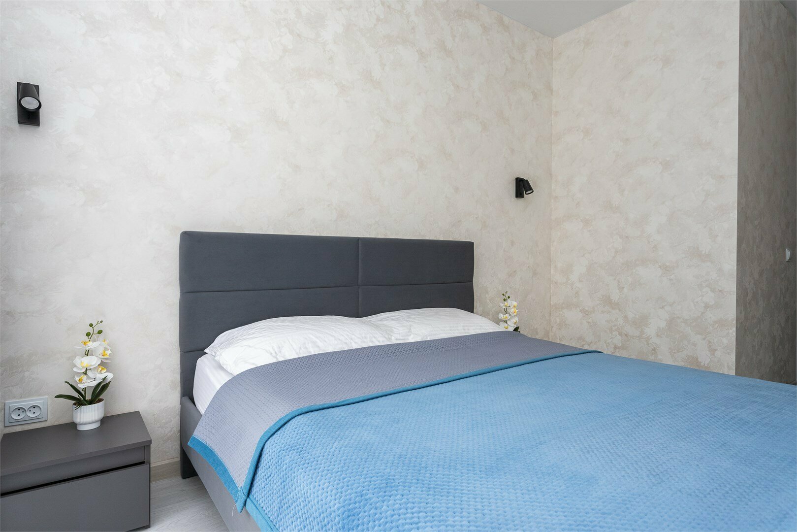 Номер с кроватью размера «queen-size»