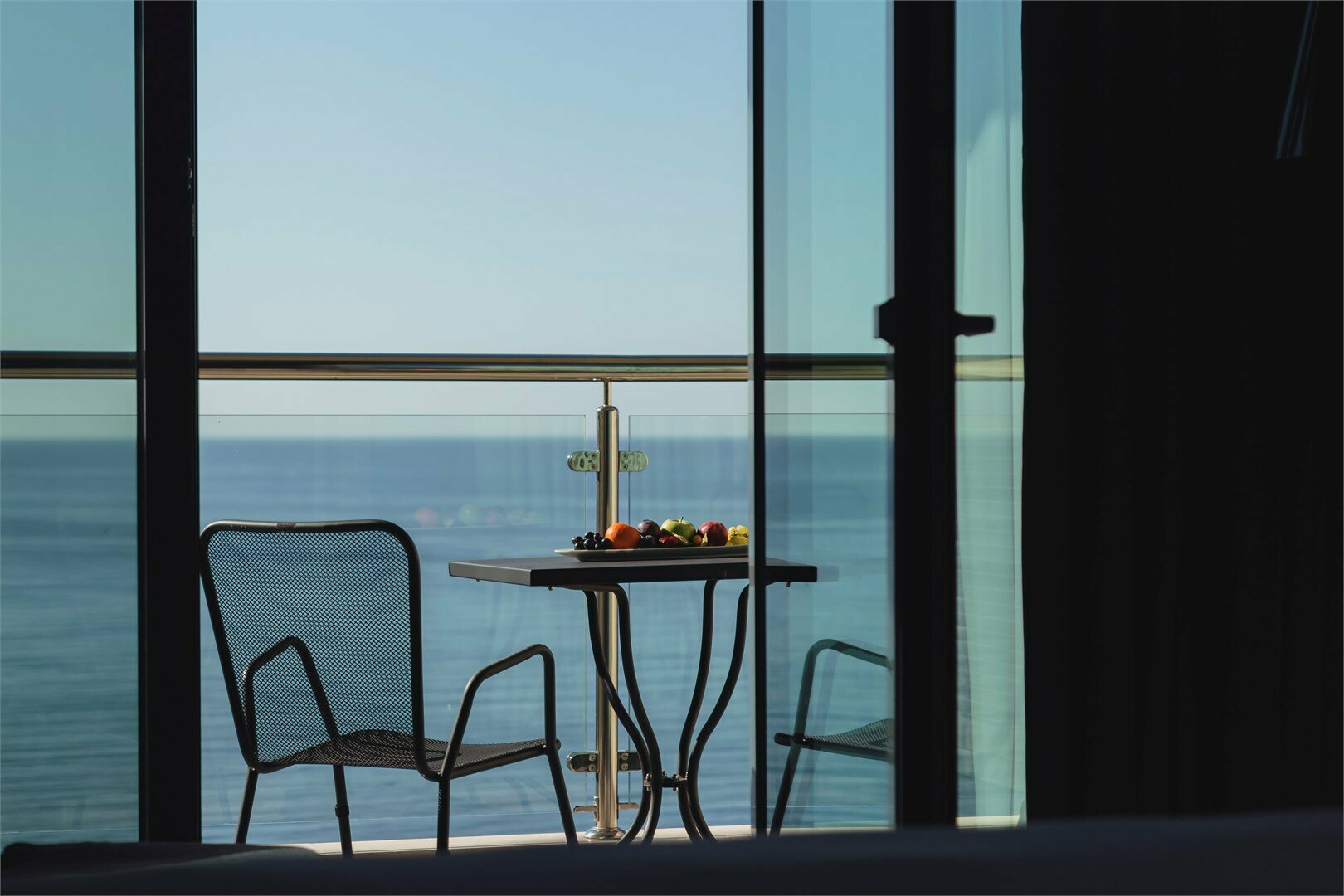 Номер Superior Suite, с видом на море - с двуспальной кроватью и диваном