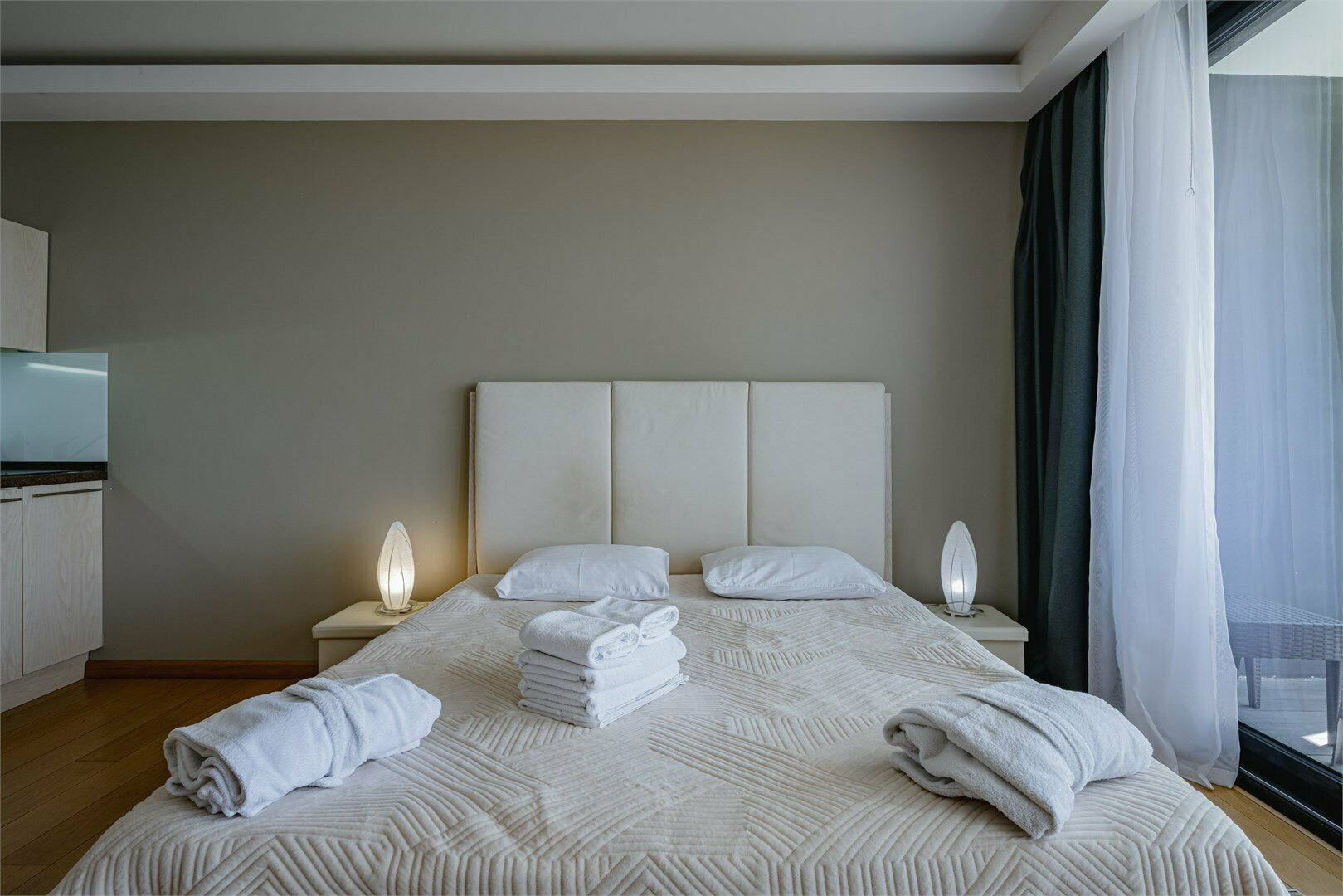 Апартаменты-студия с видом на море