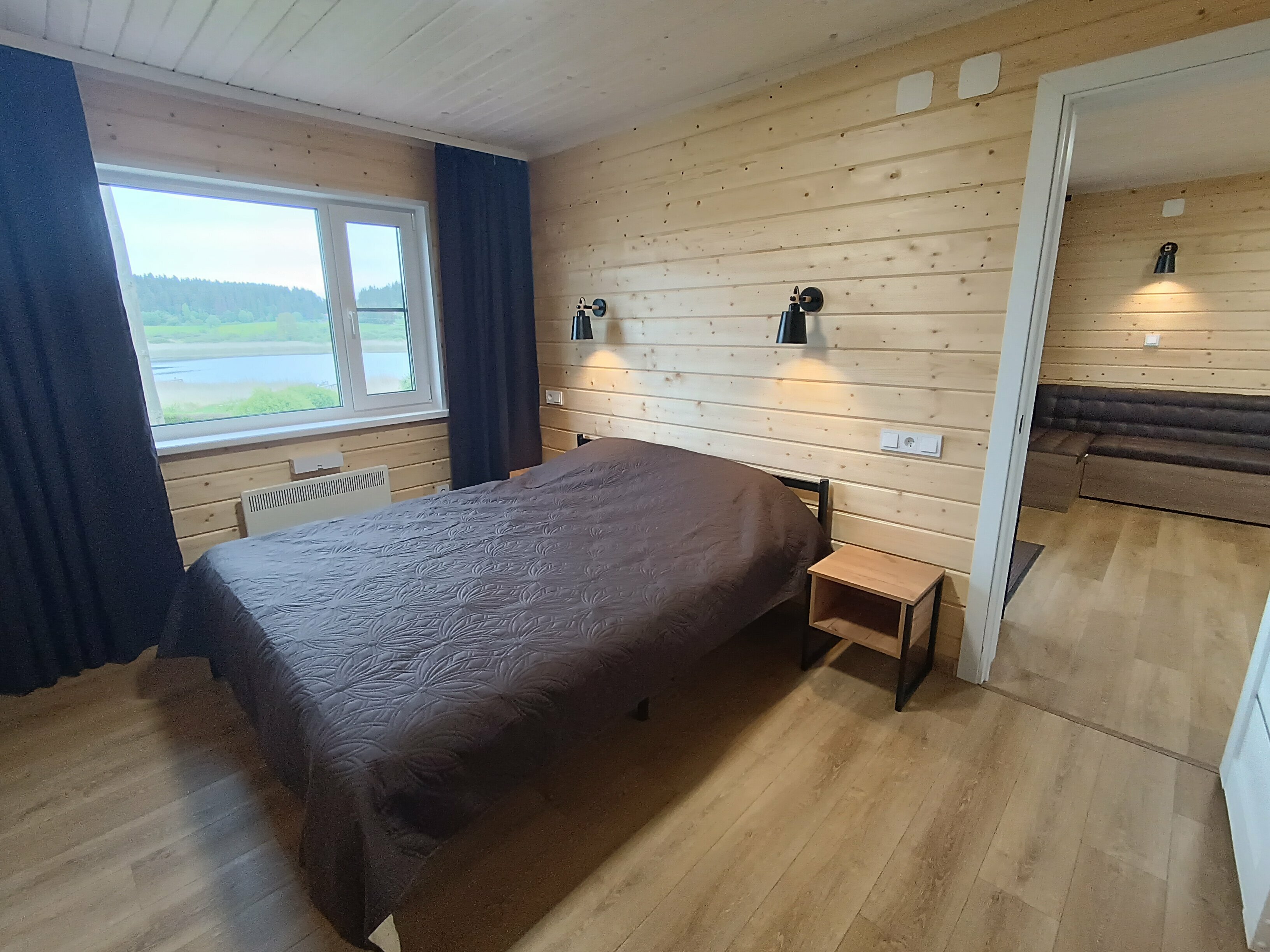 Коттедж с видом на озеро для 3 человек