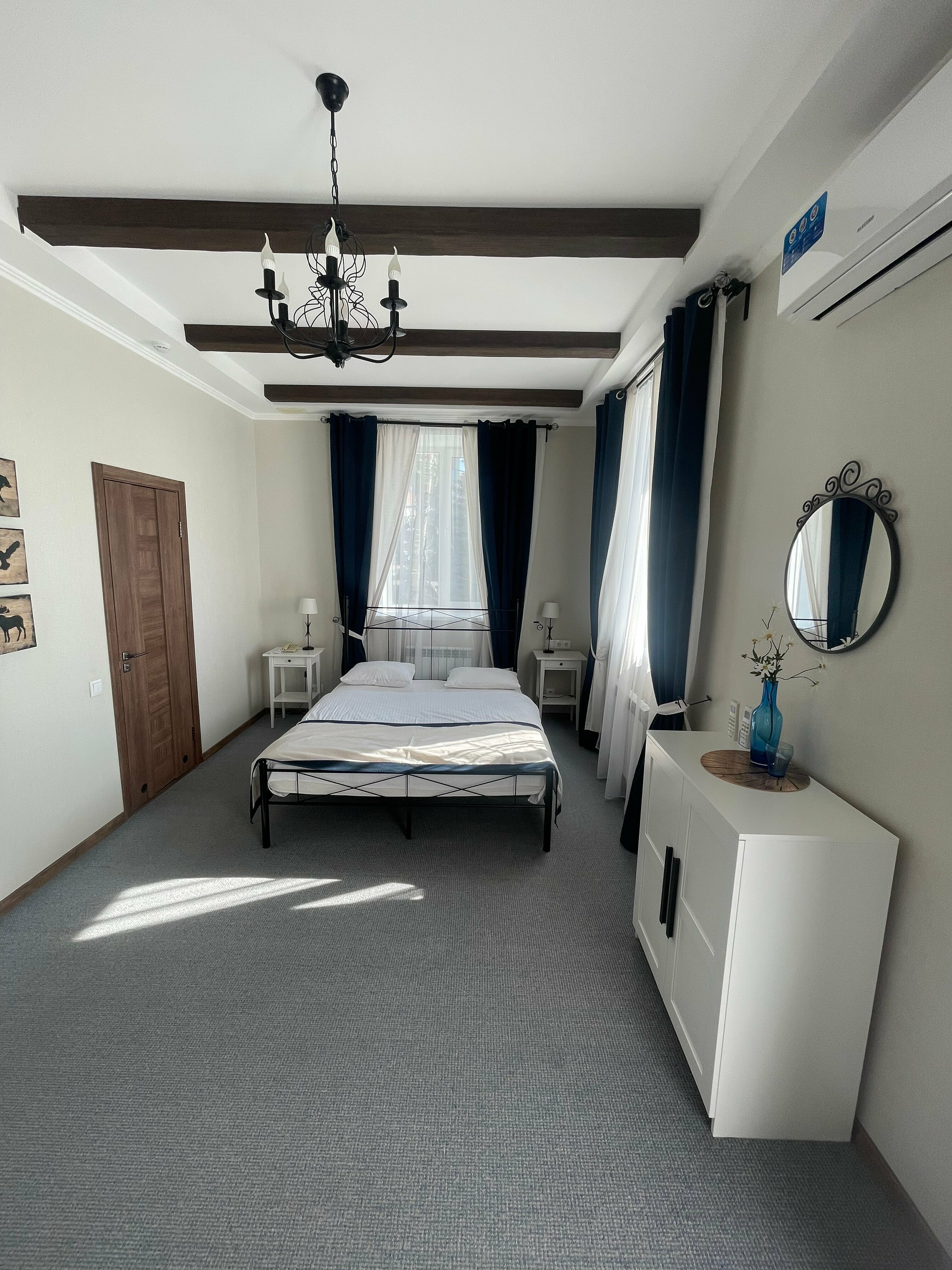 Четырехместный номер с балконом