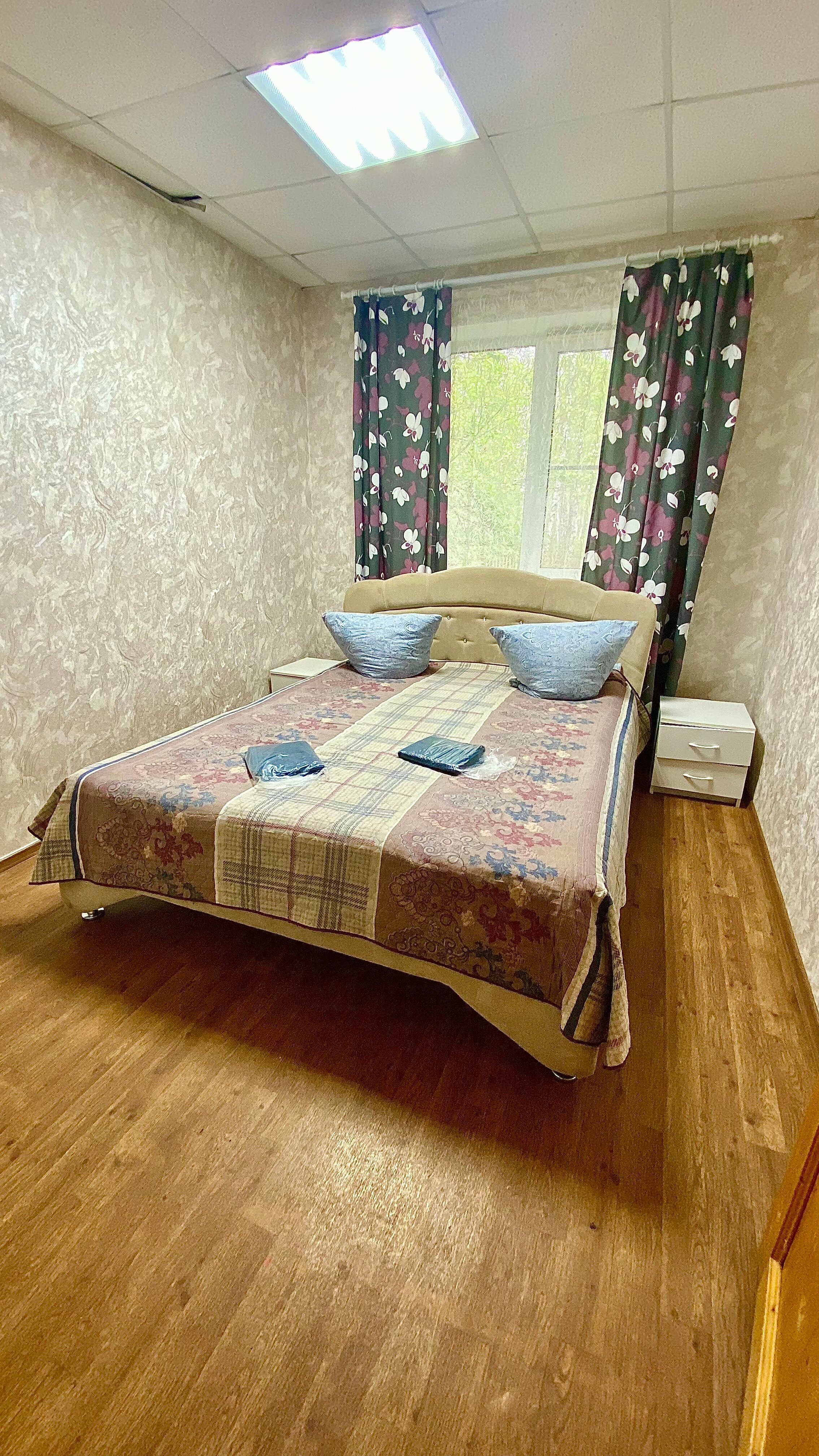 Коттедж Молодежный (номер Восточный)