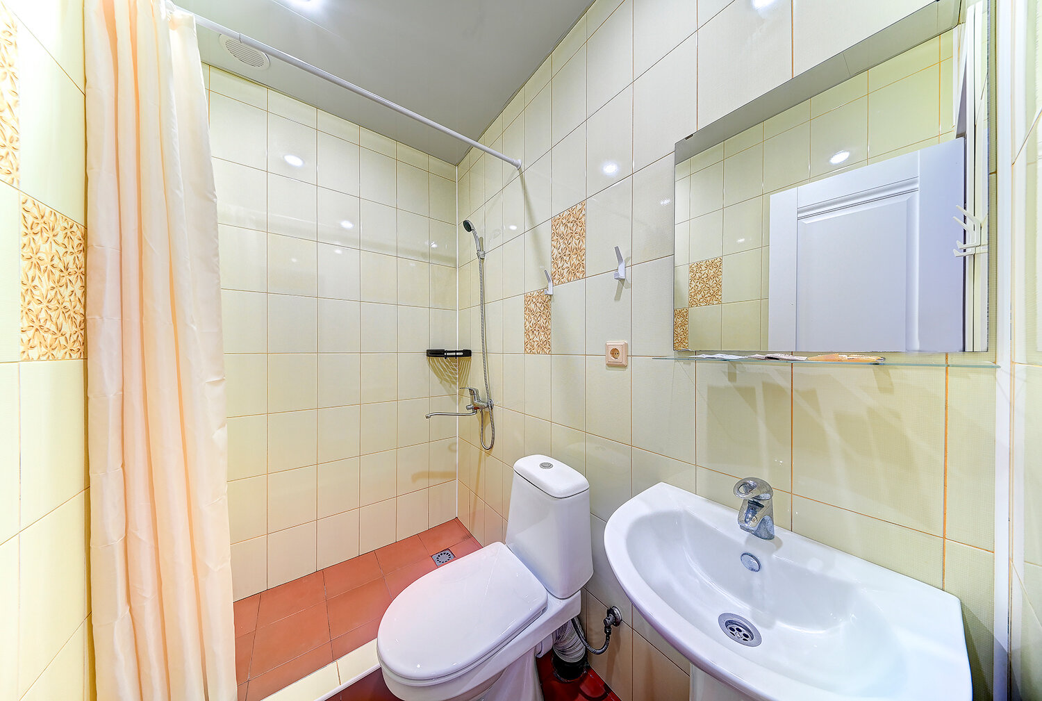 Двухместный номер с 1 кроватью и балконом