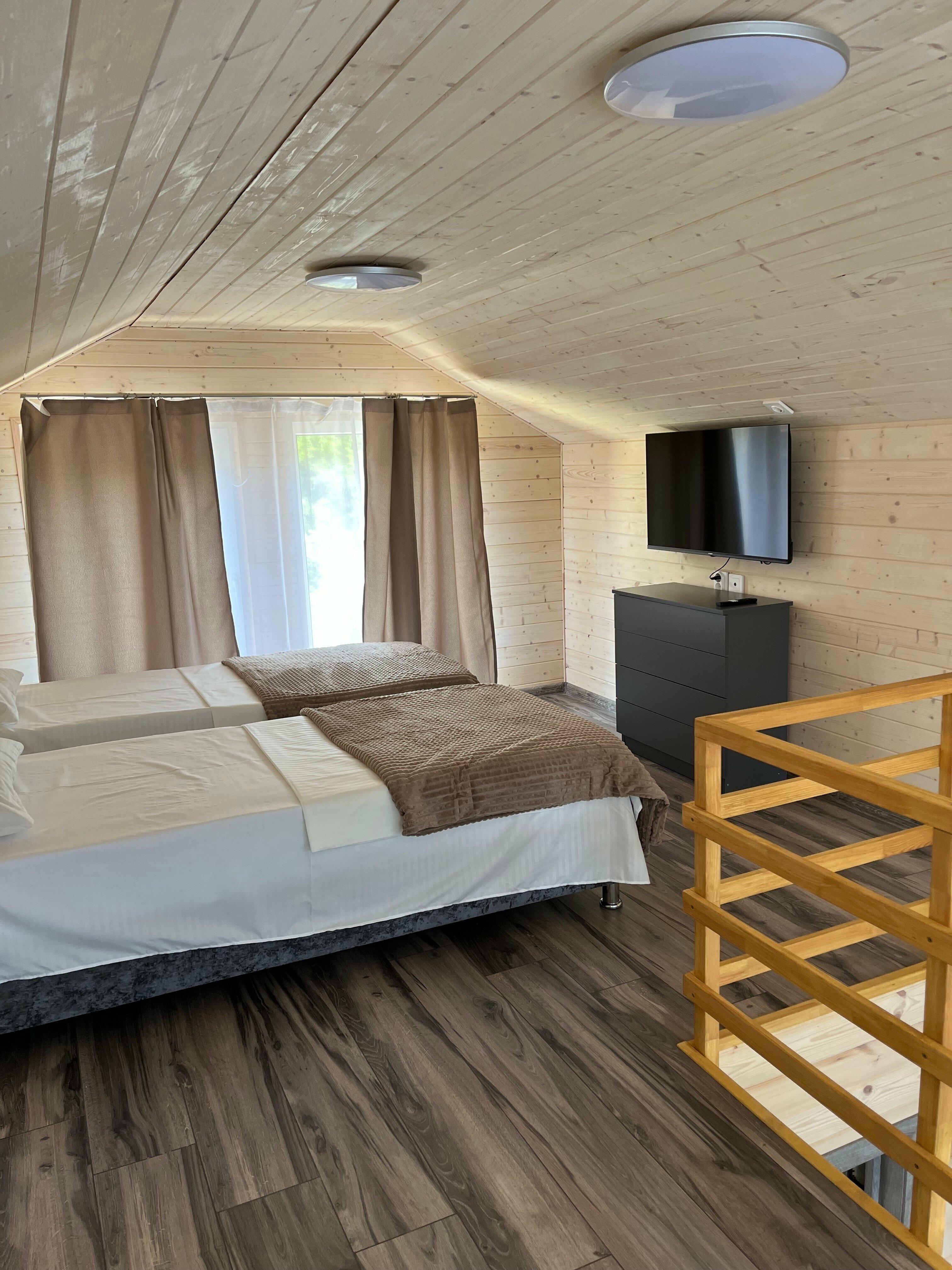 Дом с собственным бассейном