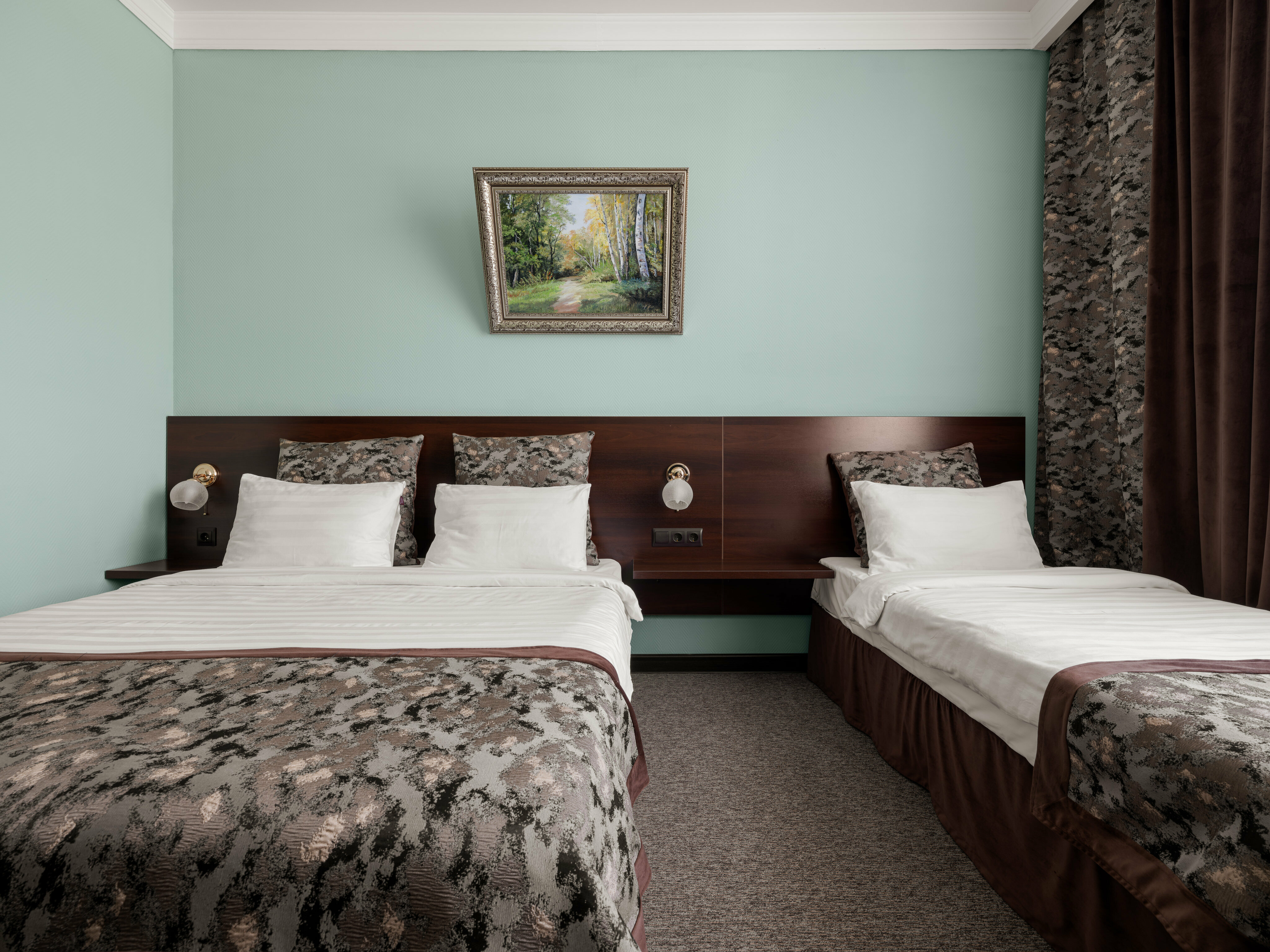 Улучшенный трехместный номер