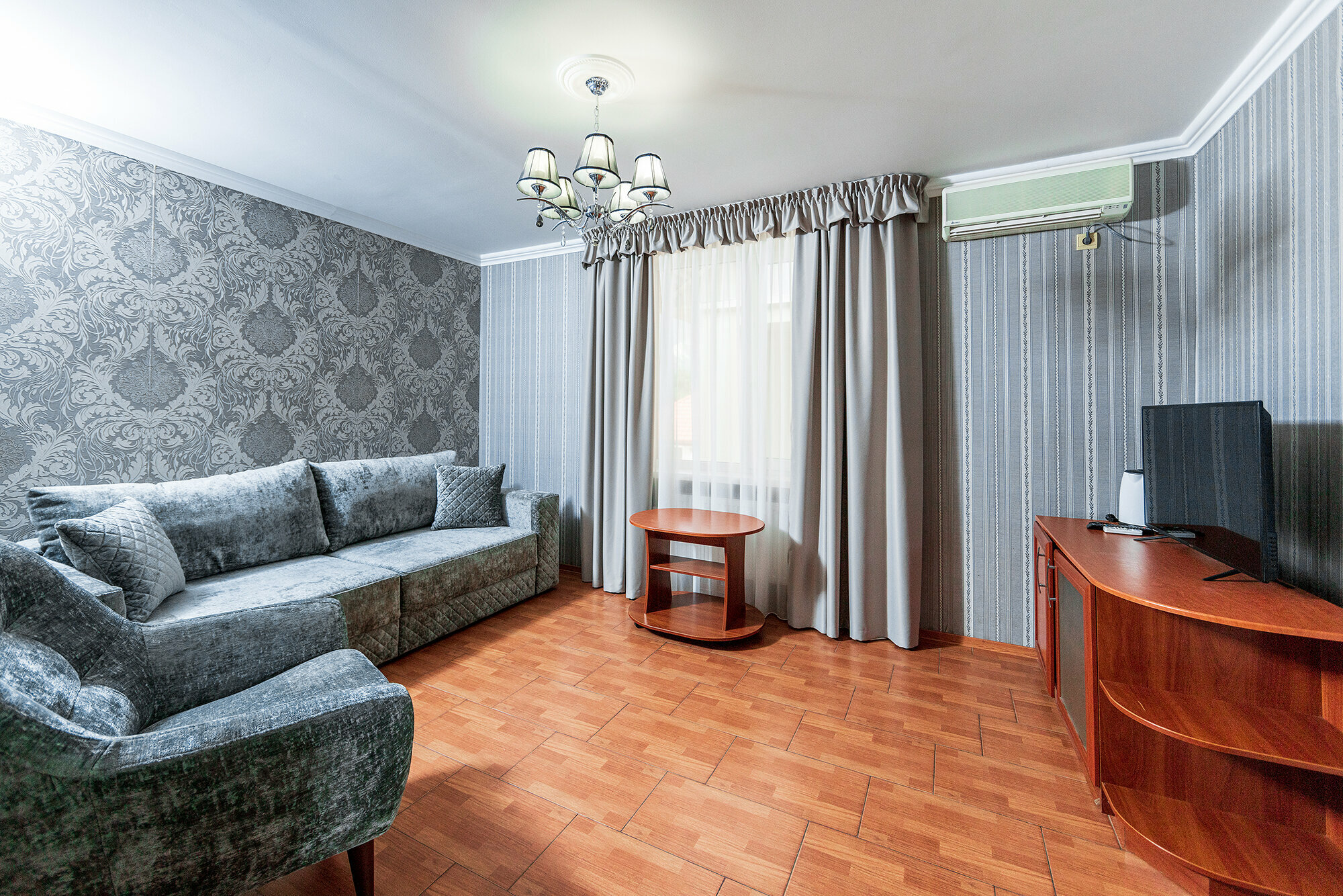 Двухкомнатный люкс