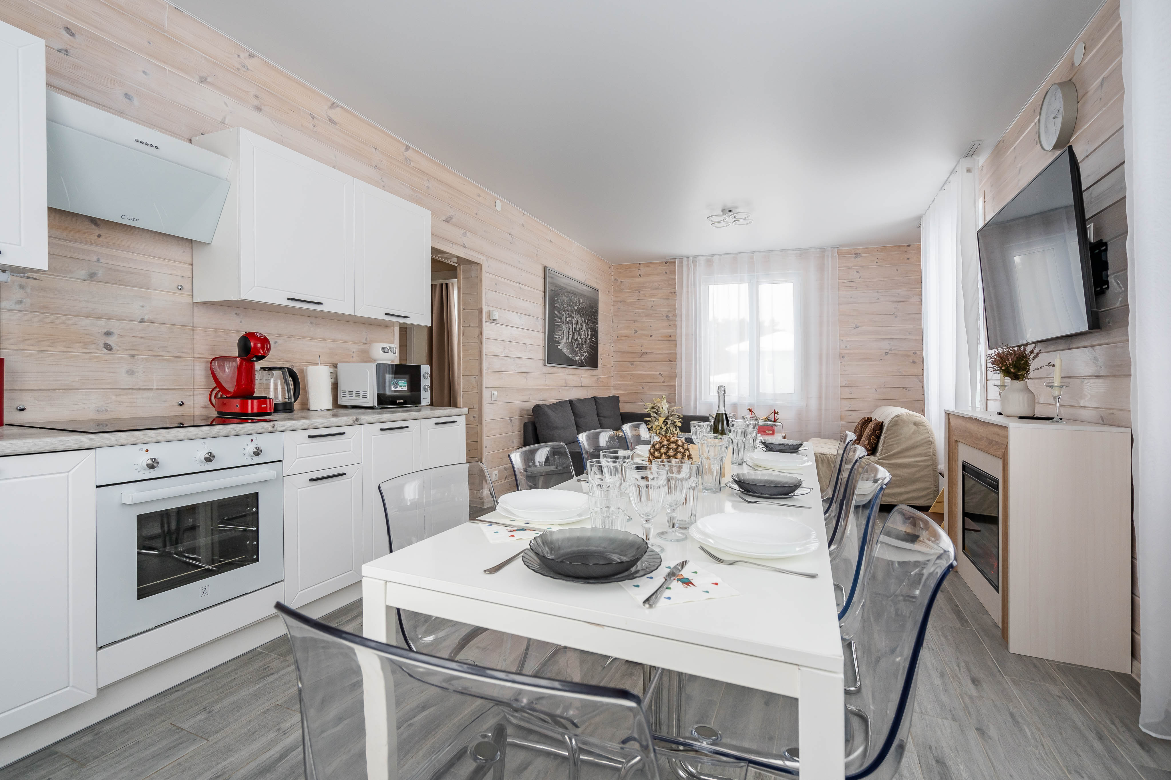 Коттедж на Снетковском  озере - Браво (плюс финишная уборка 2500 разово)