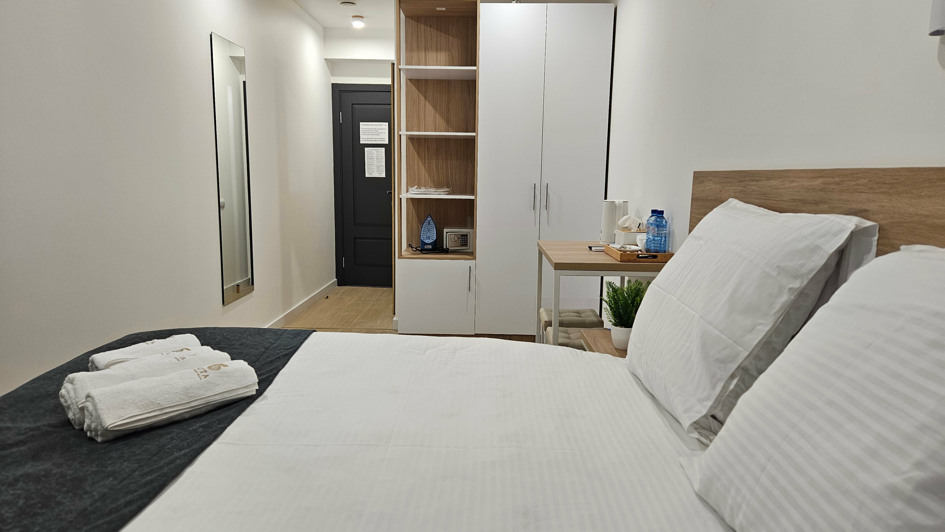 Большой двухместный номер с 1 кроватью