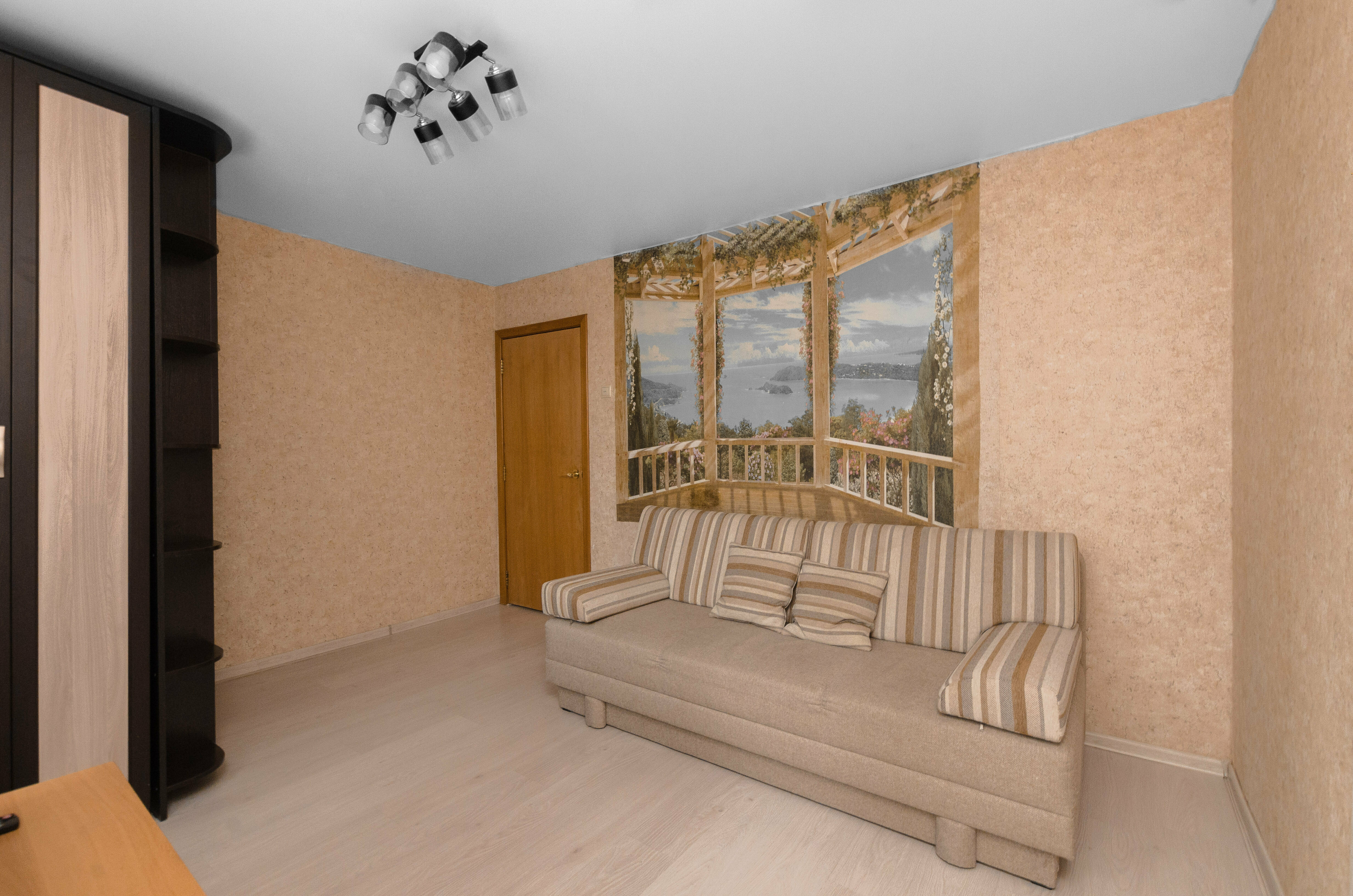 Четырехместный номер с ванной комнатой