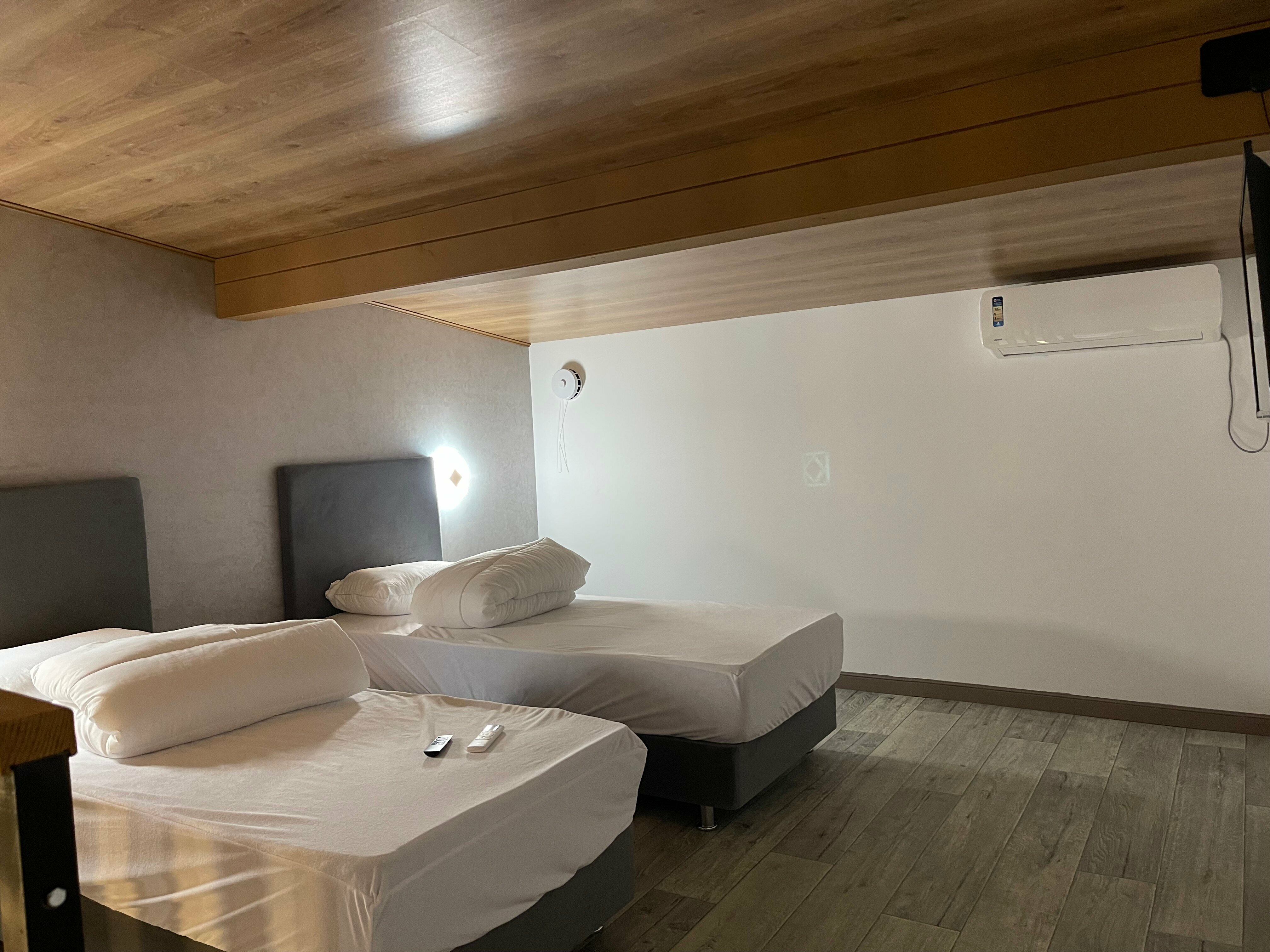 Классический трехместный номер