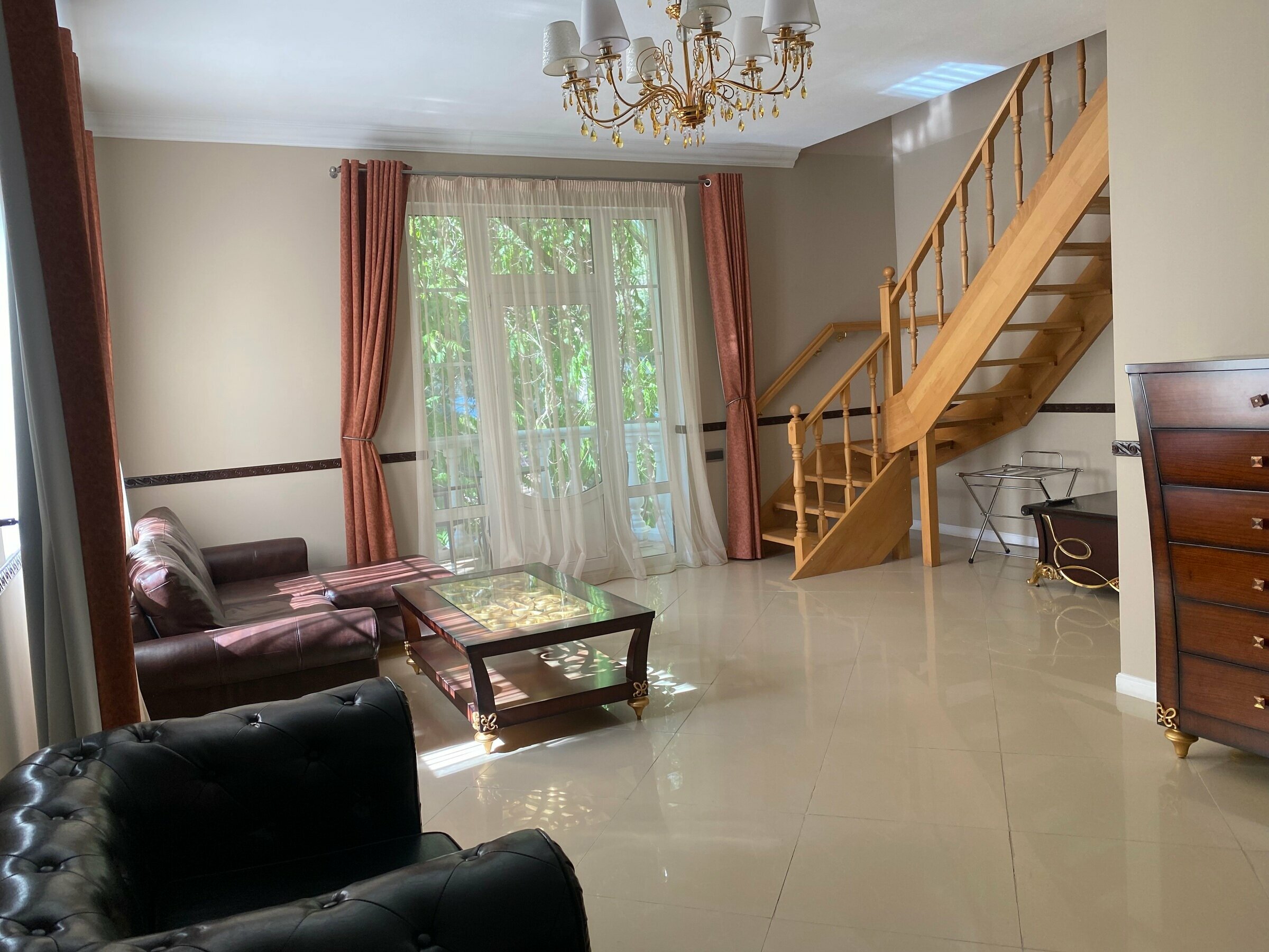 Роскошный трехместный номер