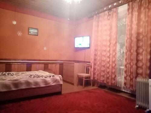Гостевой дом на берегу реки в Чердак