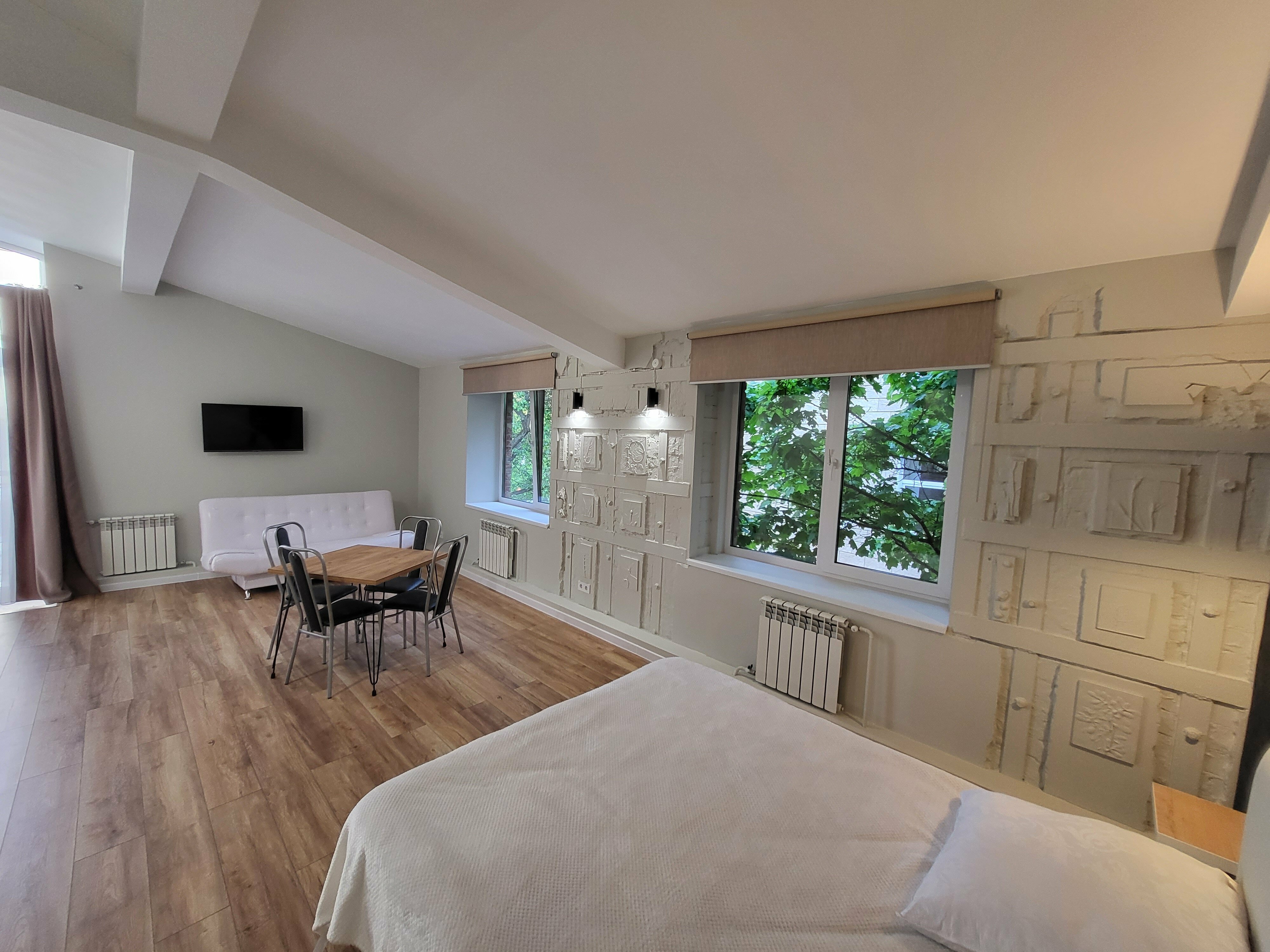 Апартаменты с балконом