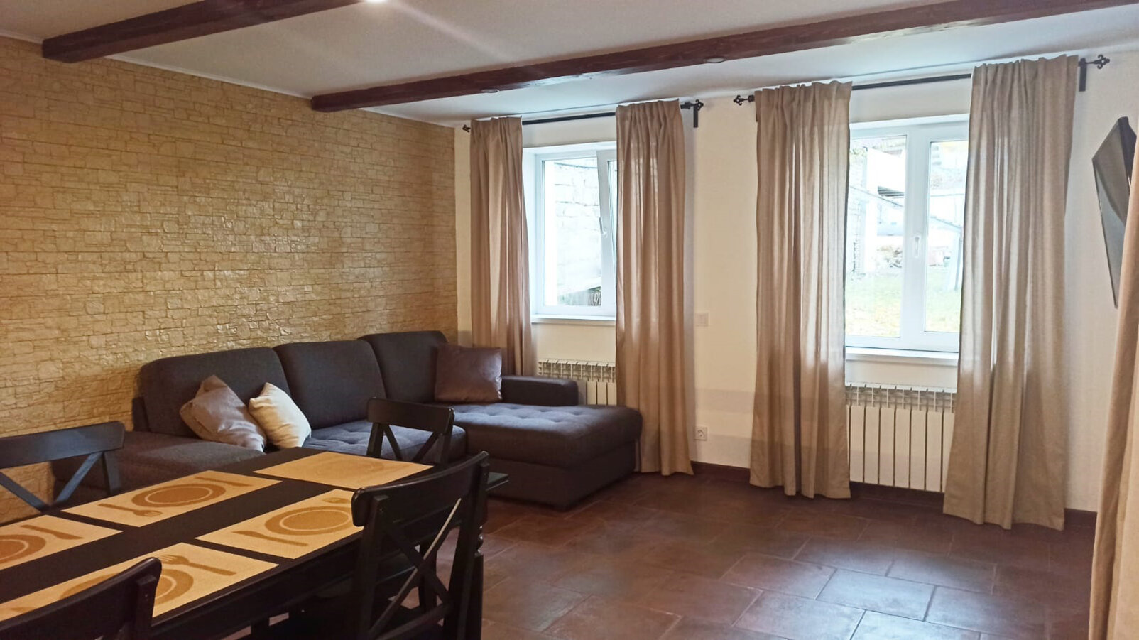 Коттедж с видом на горы