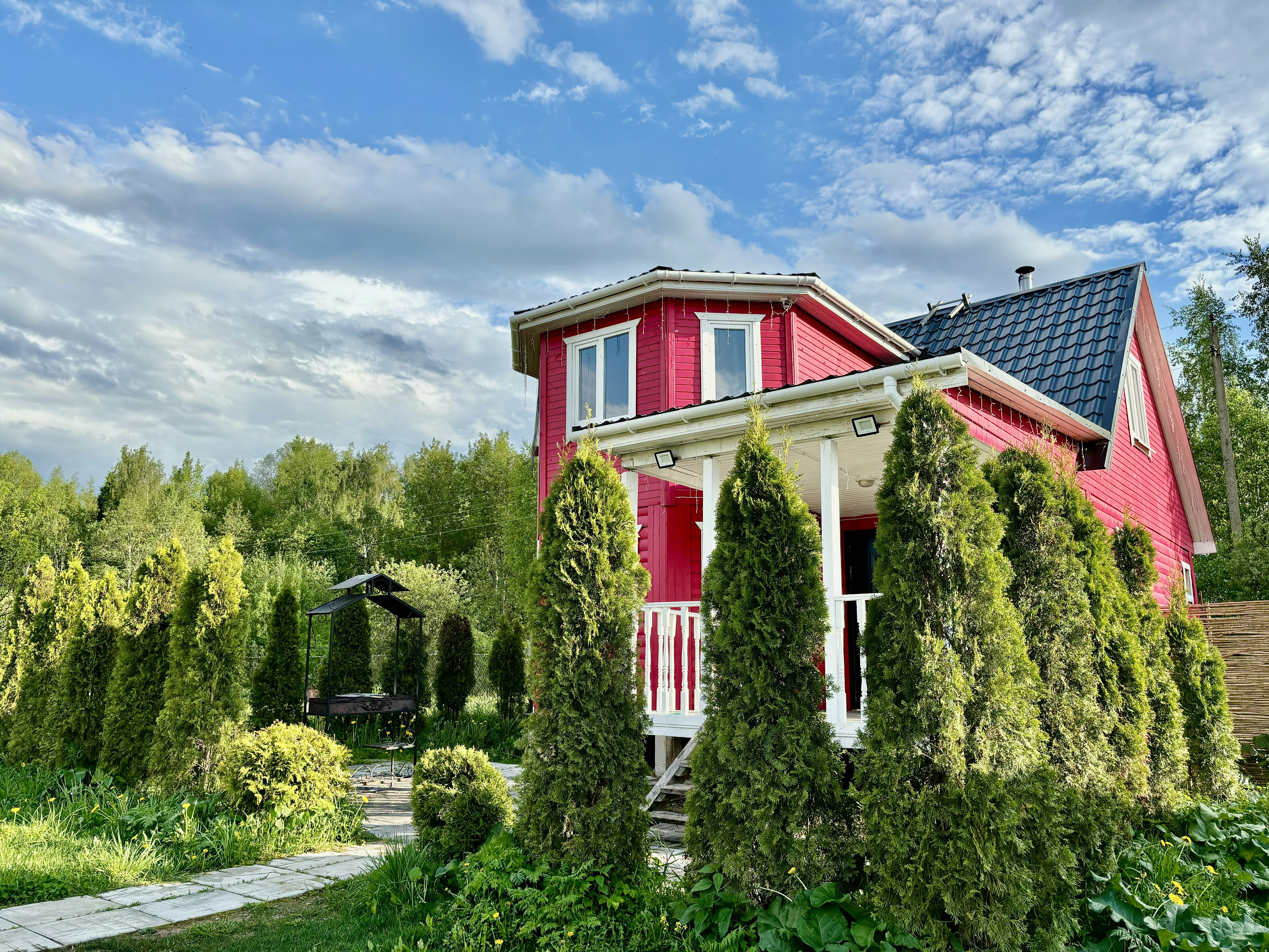 Дом с видом на лес