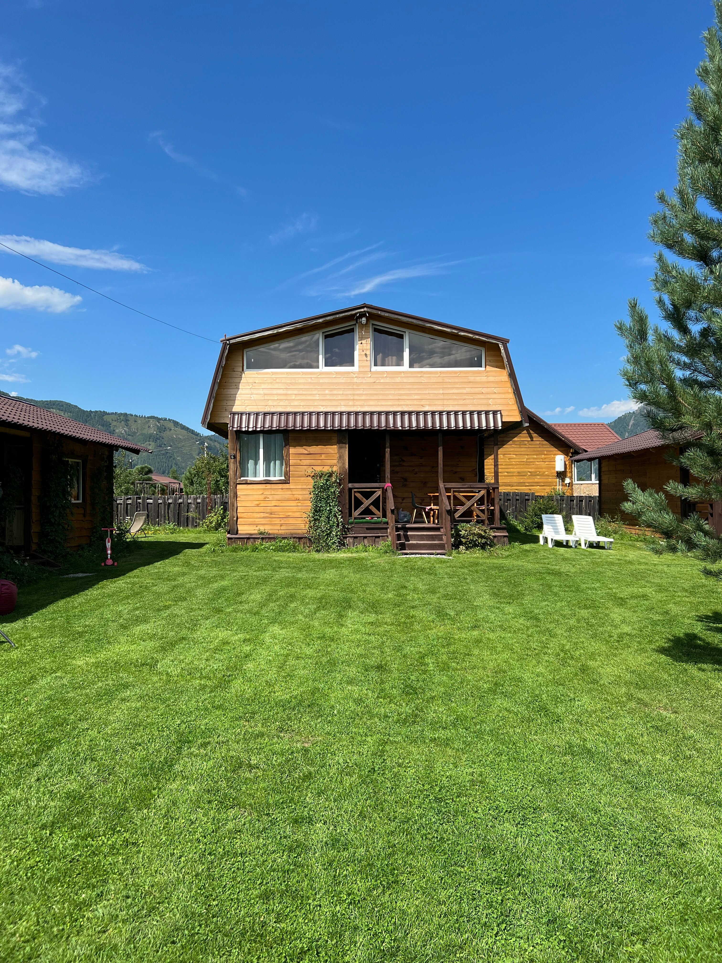 Дом с видом на горы