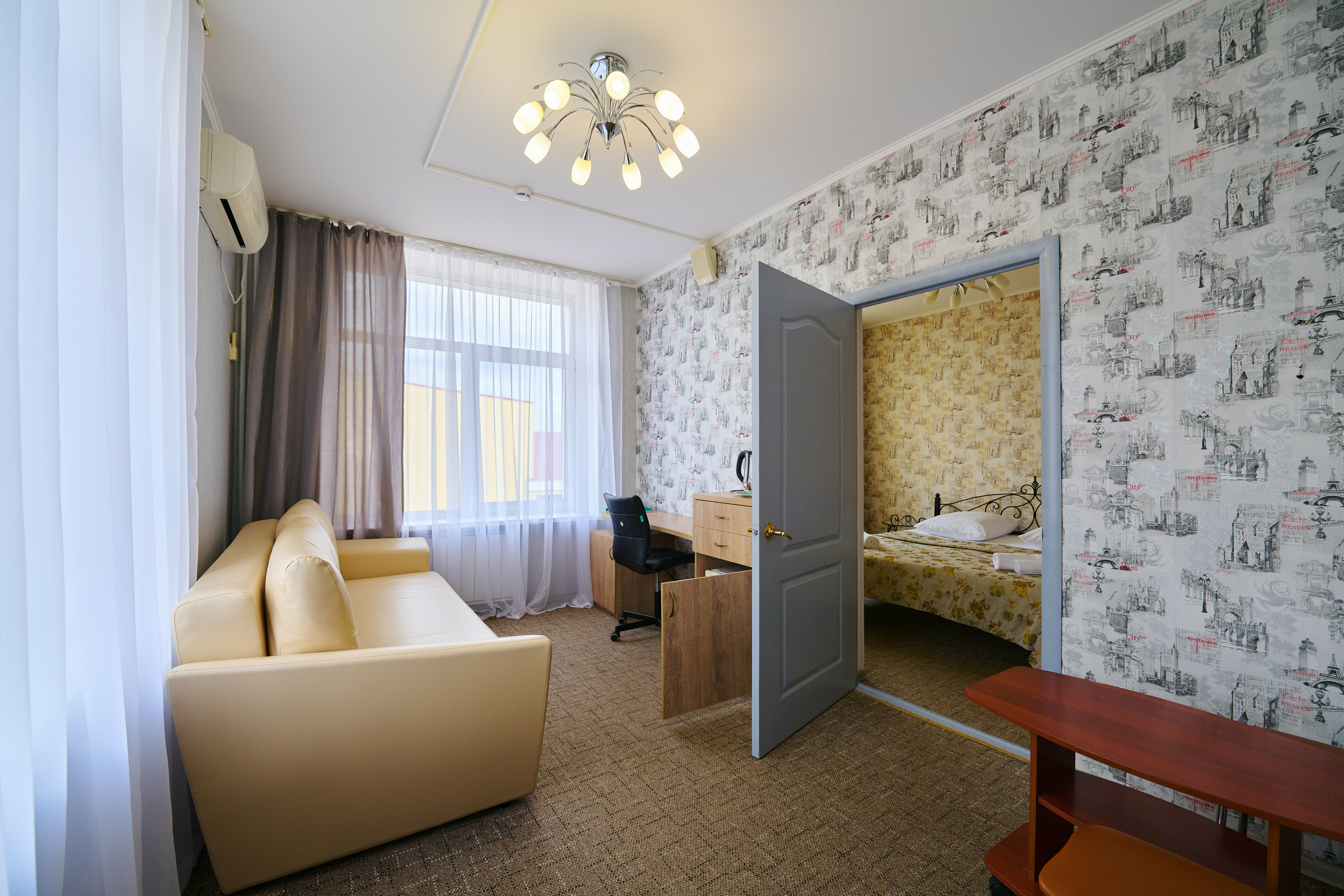 Улучшенный двухместный номер с 1 кроватью