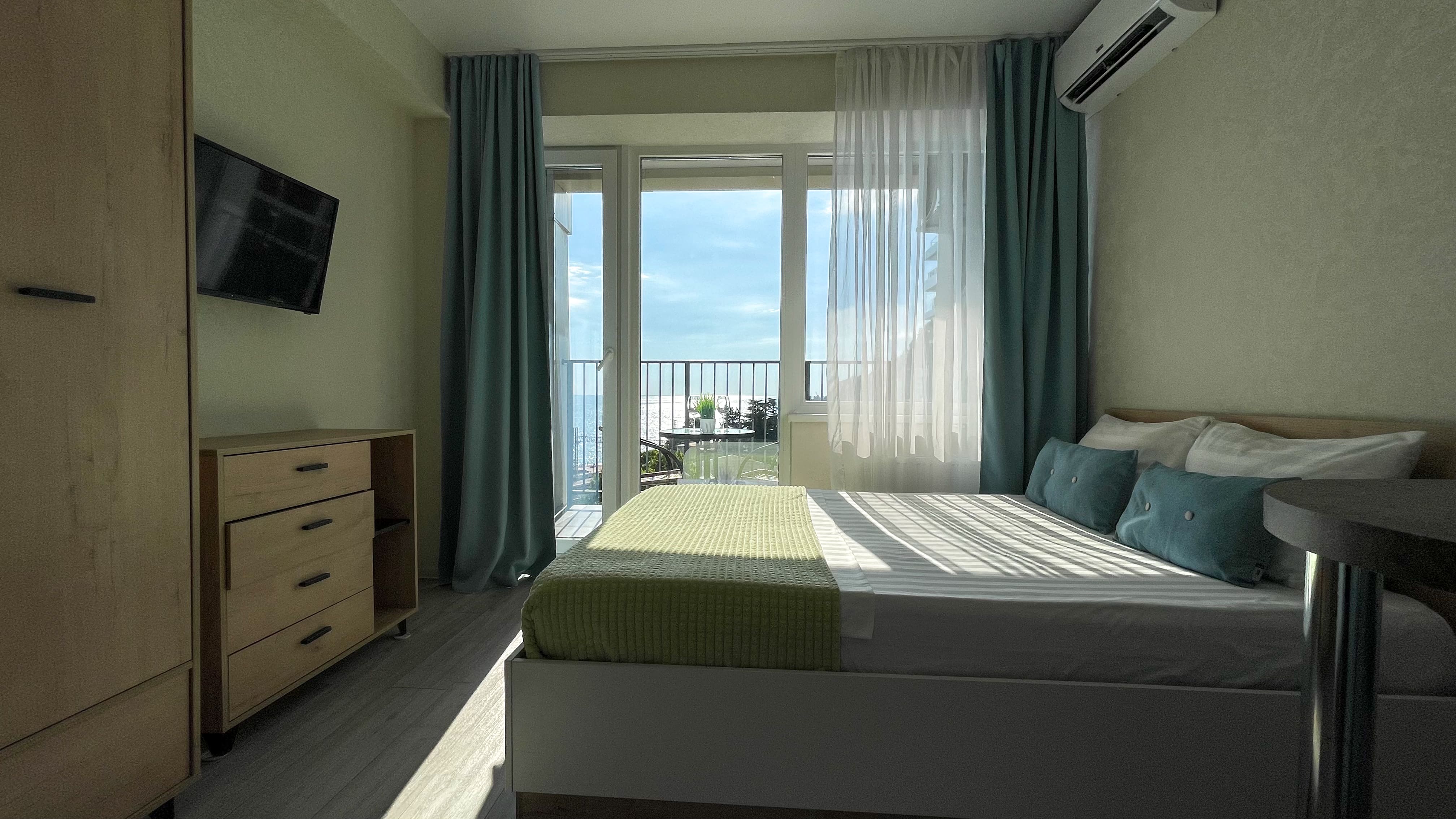 Апартаменты с балконом