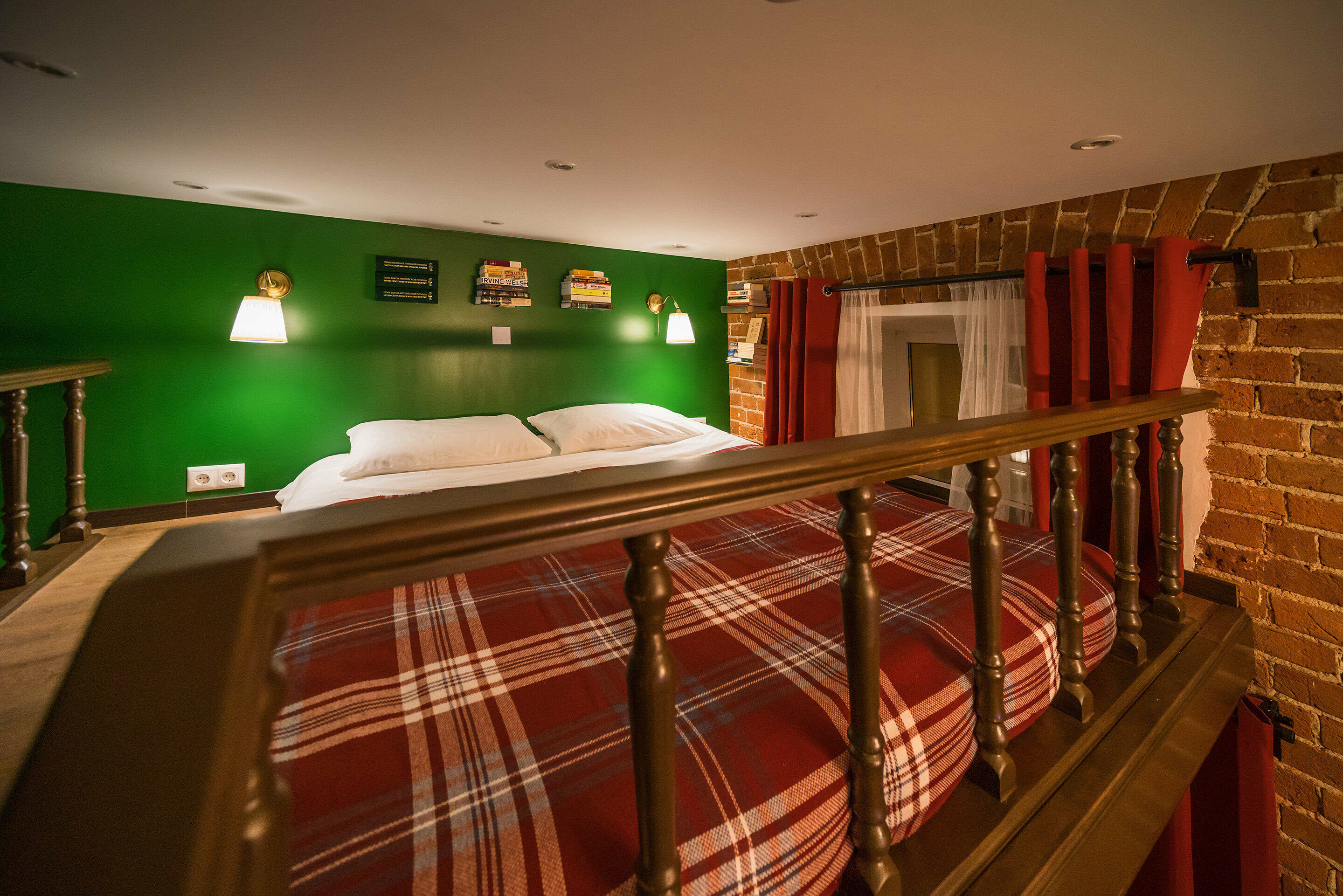 Апартаменты