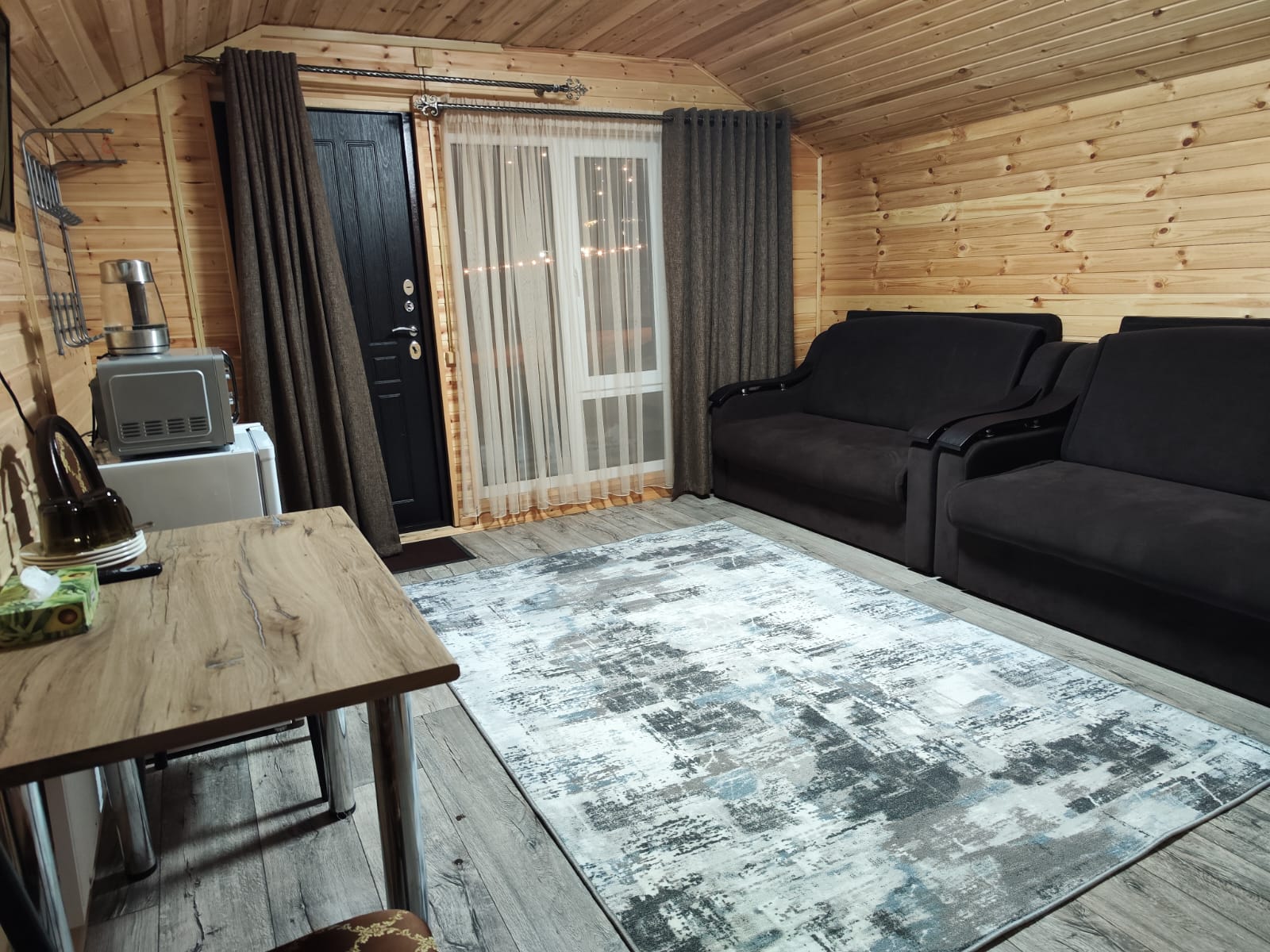 Дом с видом на горы