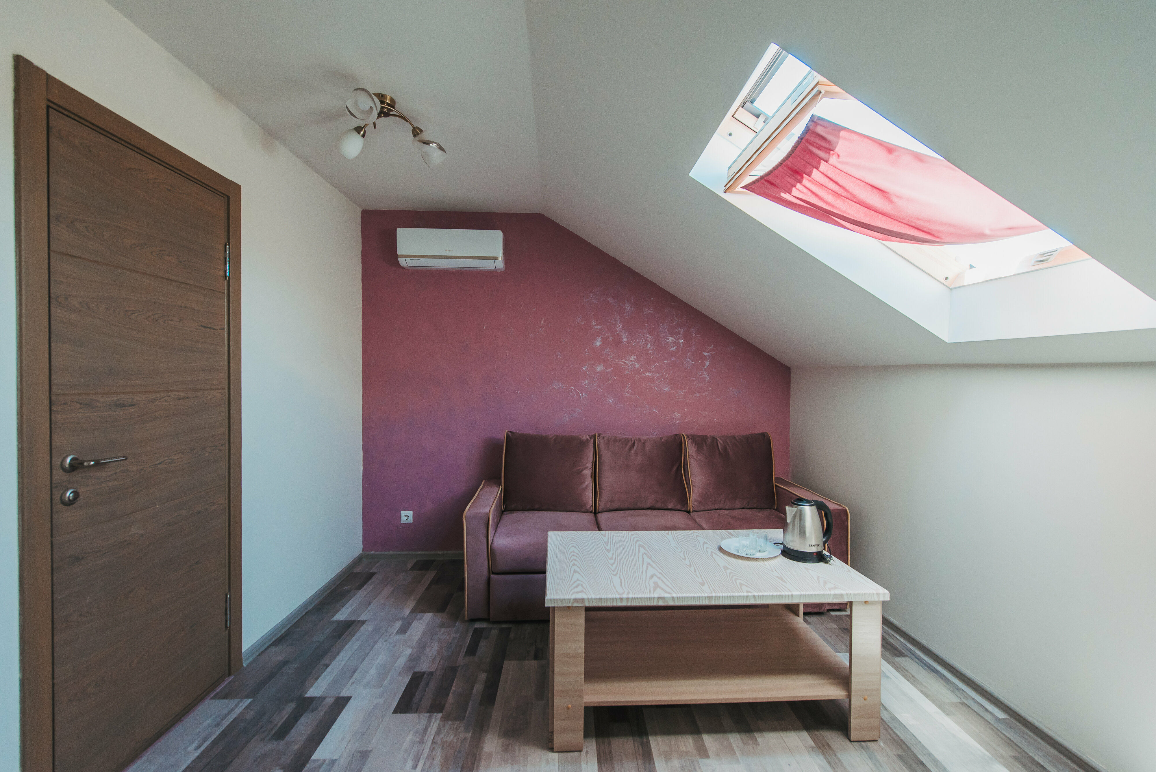 Номер Семейный мансарда