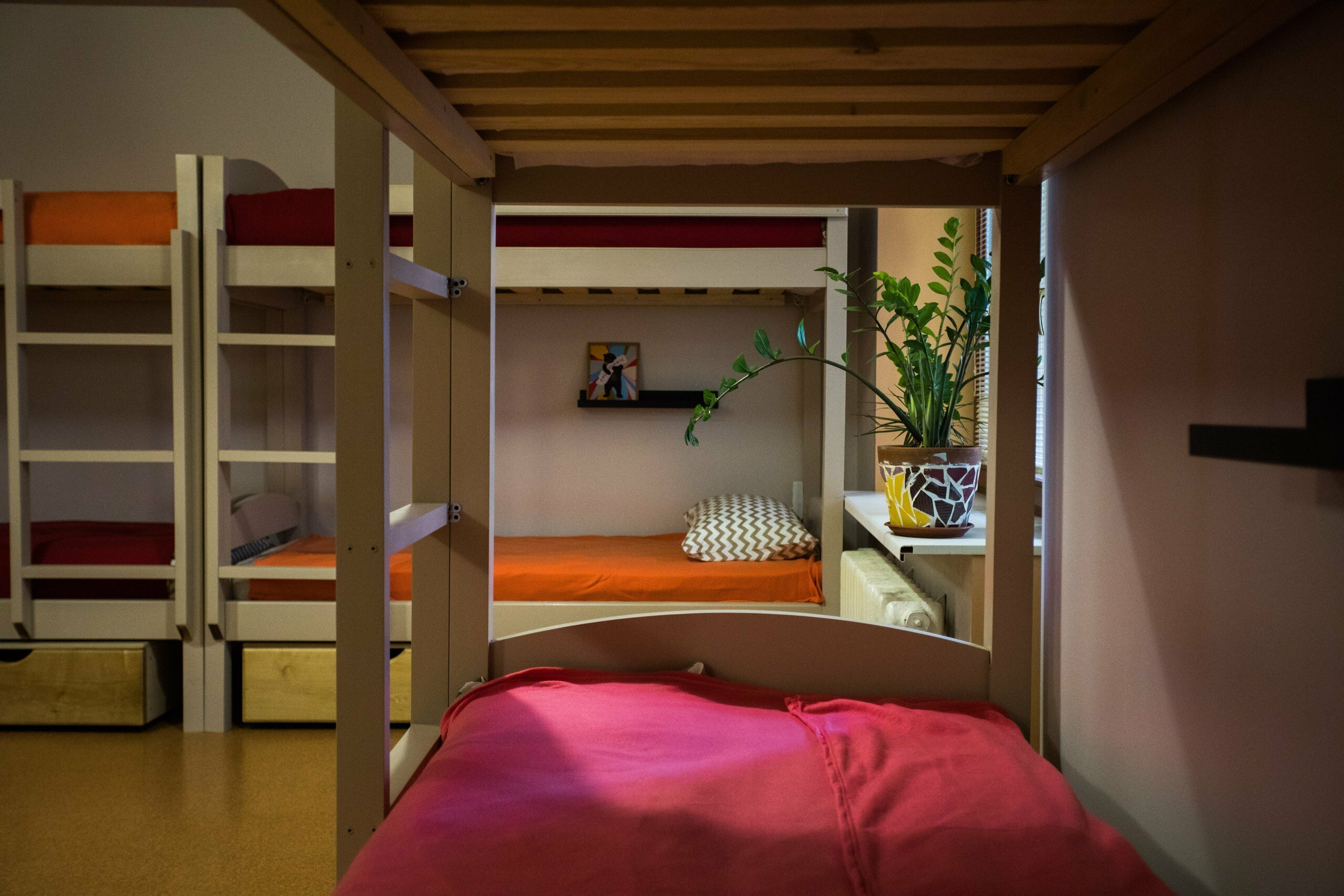 Общий номер для мужчин и женщин